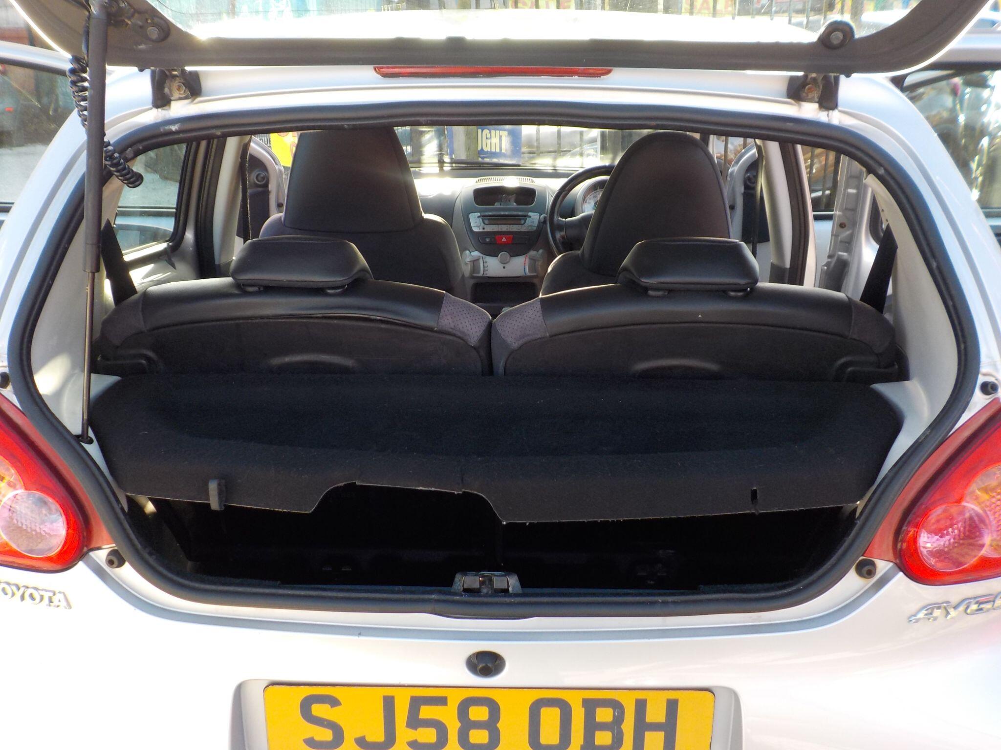 Toyota AYGO 1.0 VVT-i Platinum Euro 4 5dr