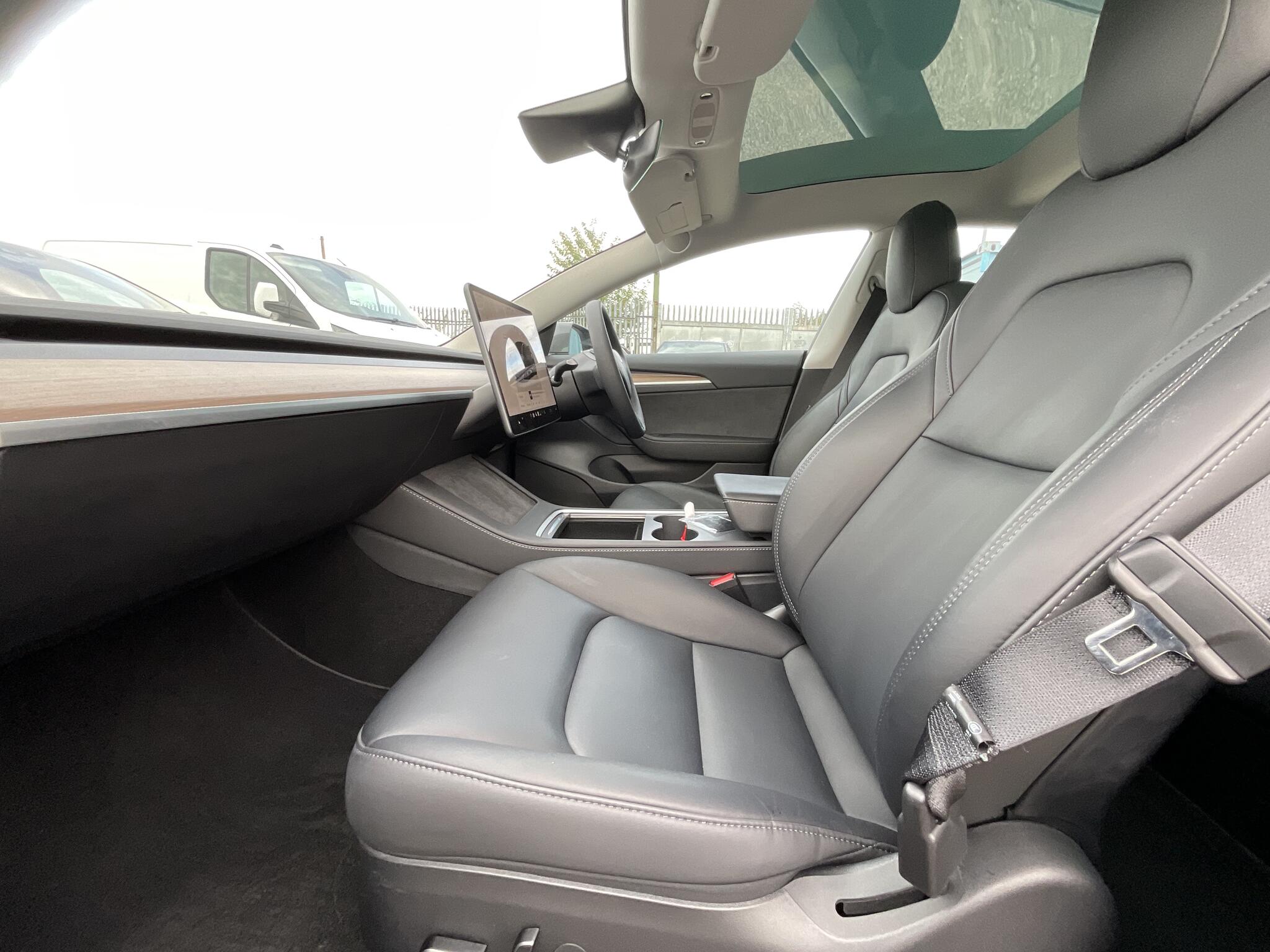 Tesla Model 3 view 23