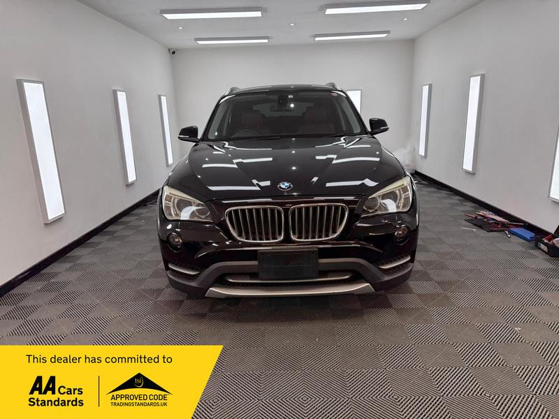 2013 BMW X1 image 1