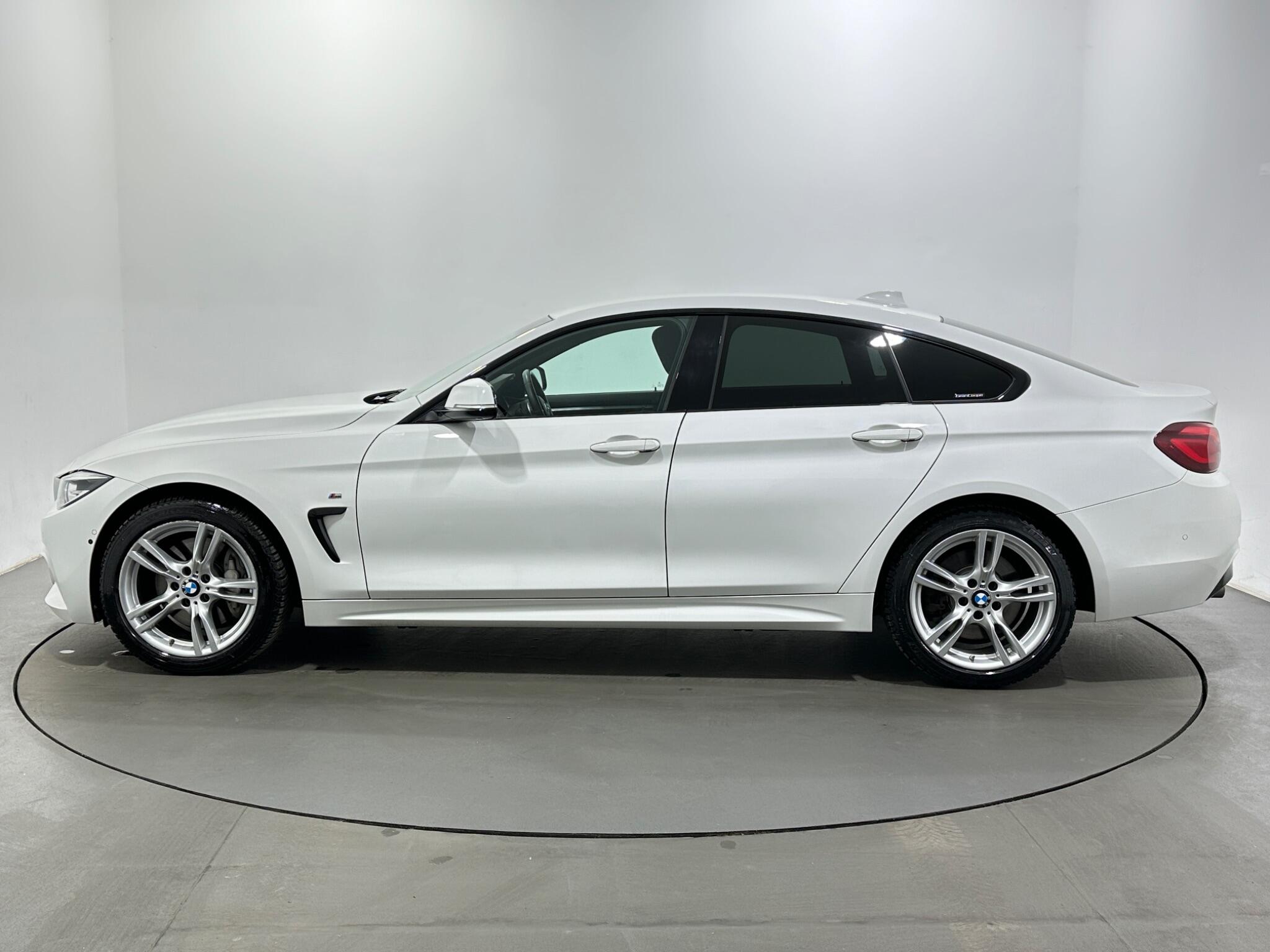 BMW 4 Series view 5