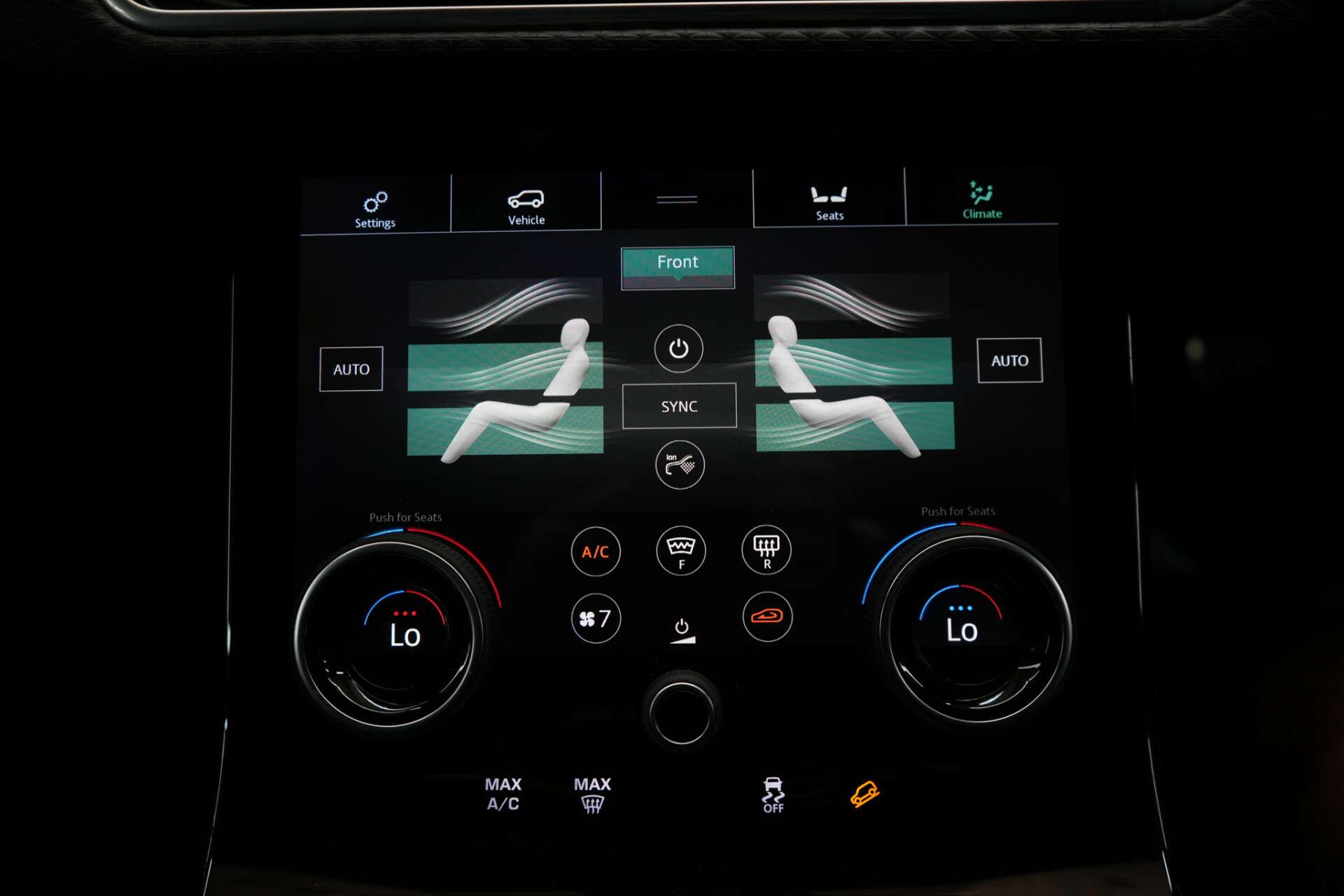 Land Rover Range Rover Velar view 35