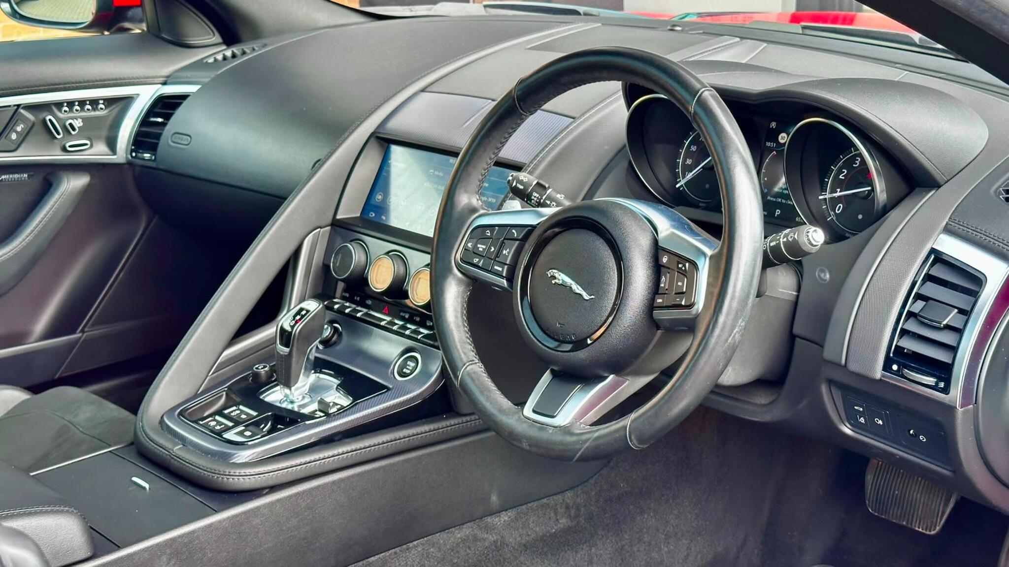 Jaguar F-Type view 26