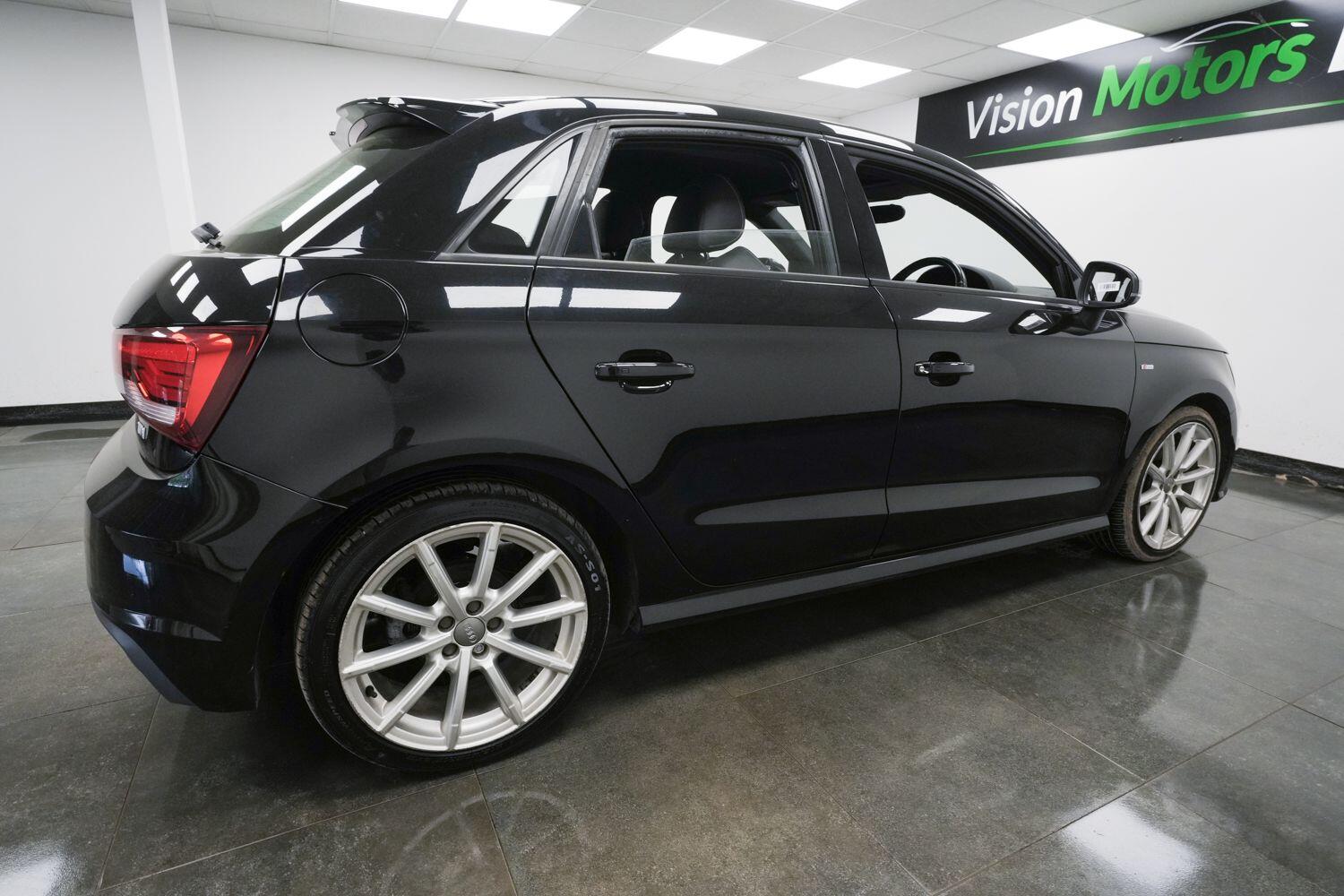Audi A1 view 4