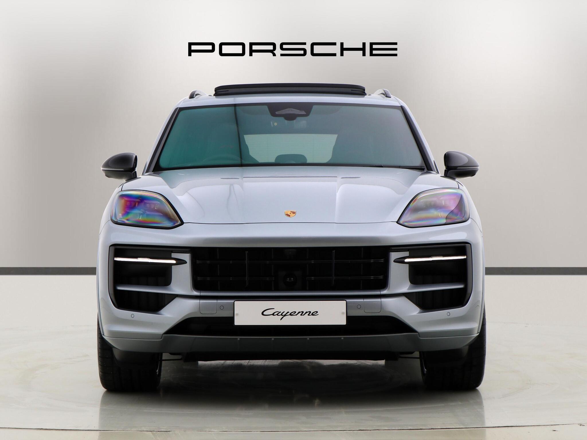 Porsche Cayenne view 7