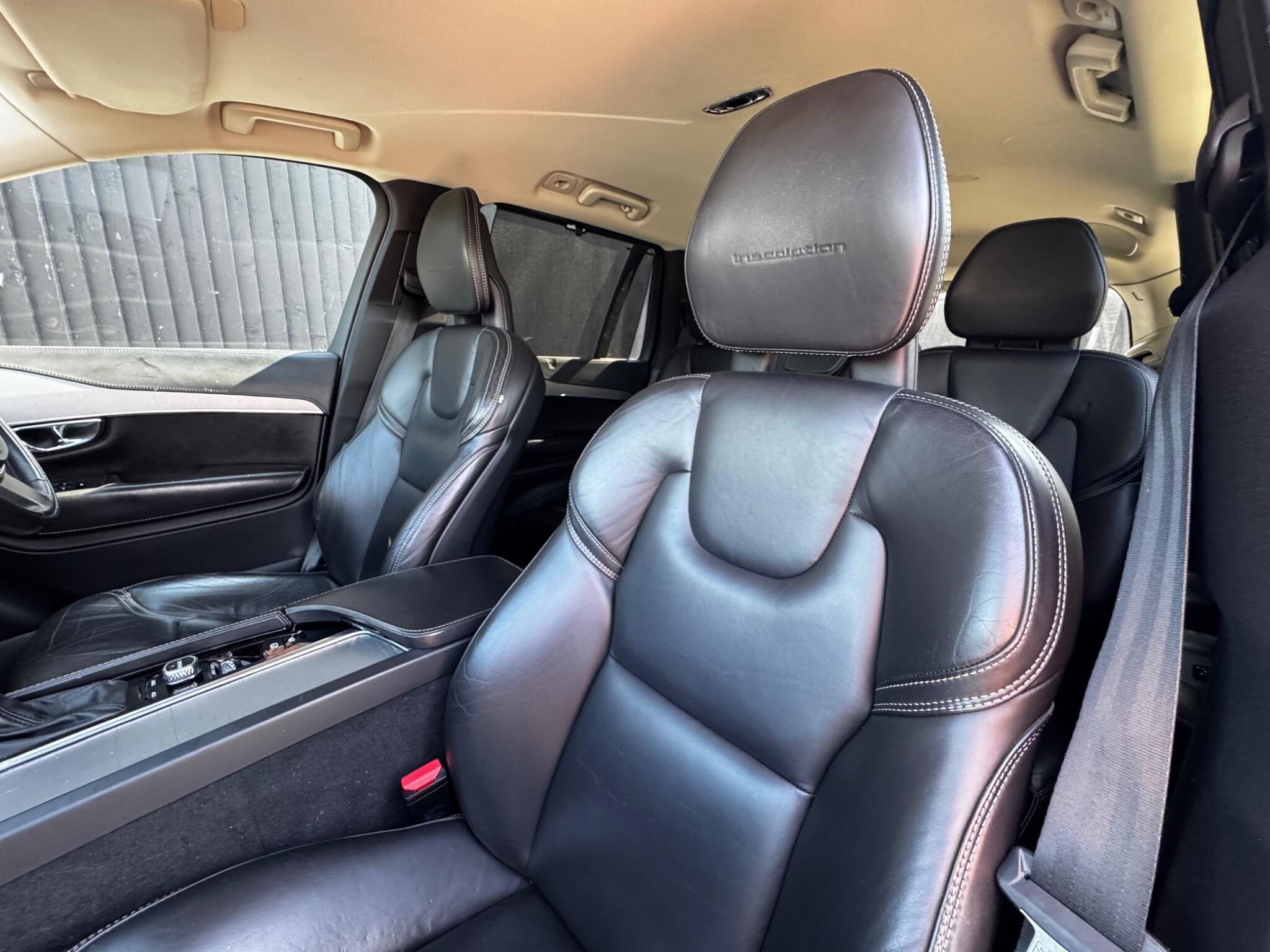 Volvo XC90 view 47