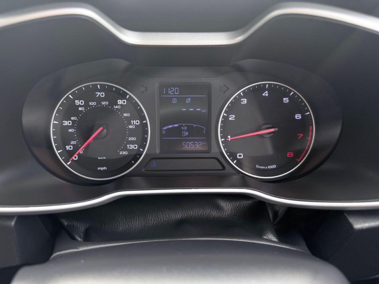 MG MG ZS view 34