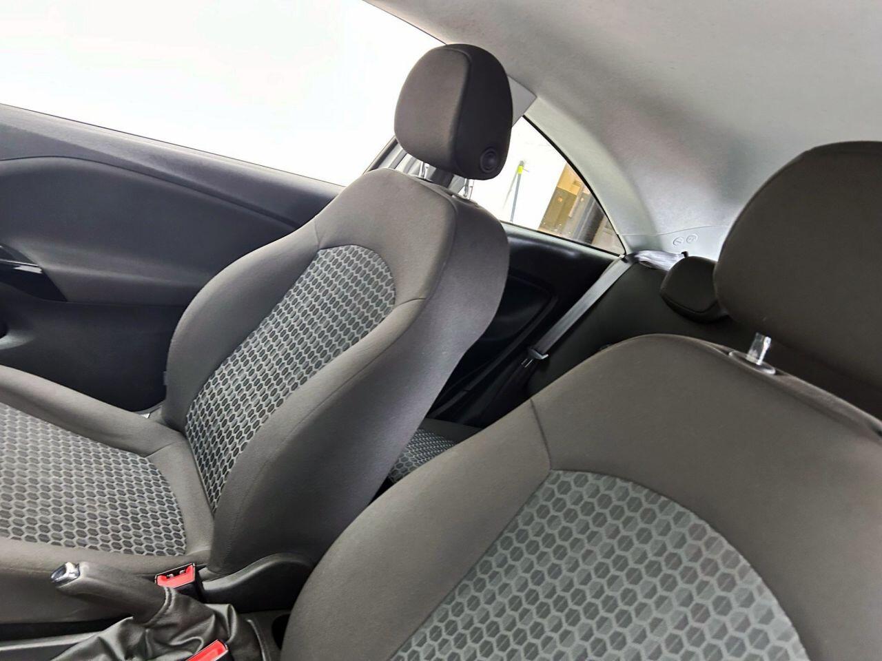Vauxhall Corsa view 13