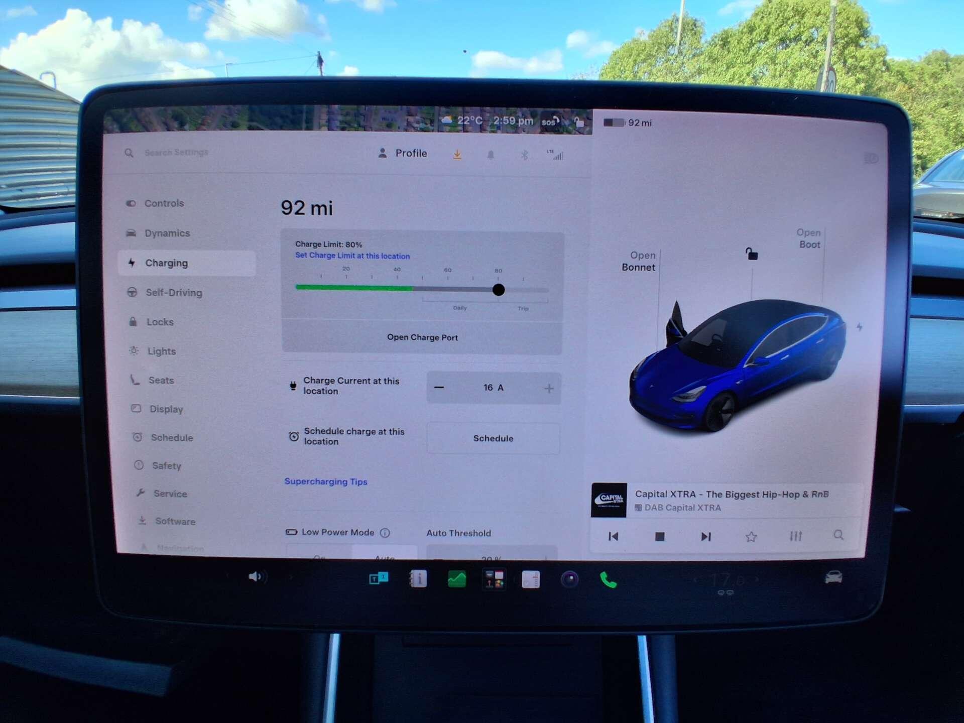Tesla Model 3 view 16