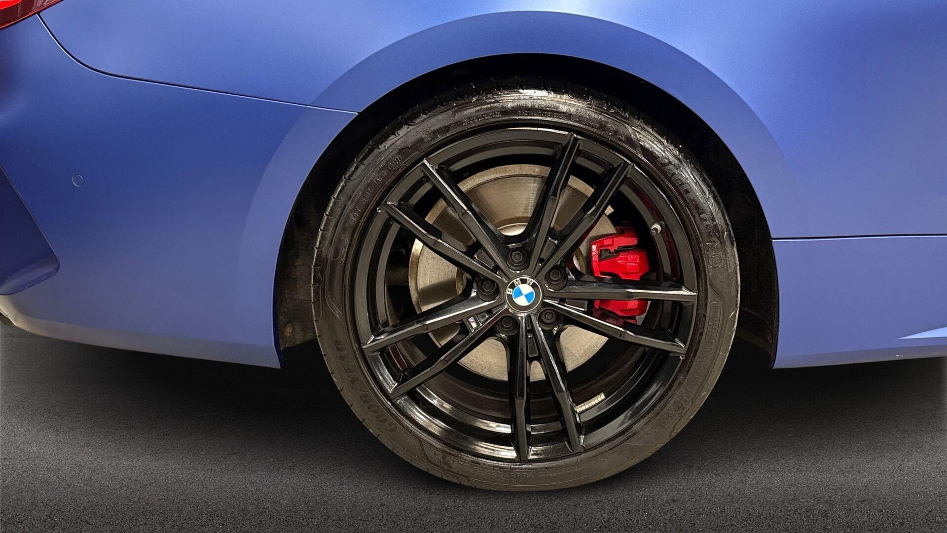 BMW 4 Series view 17