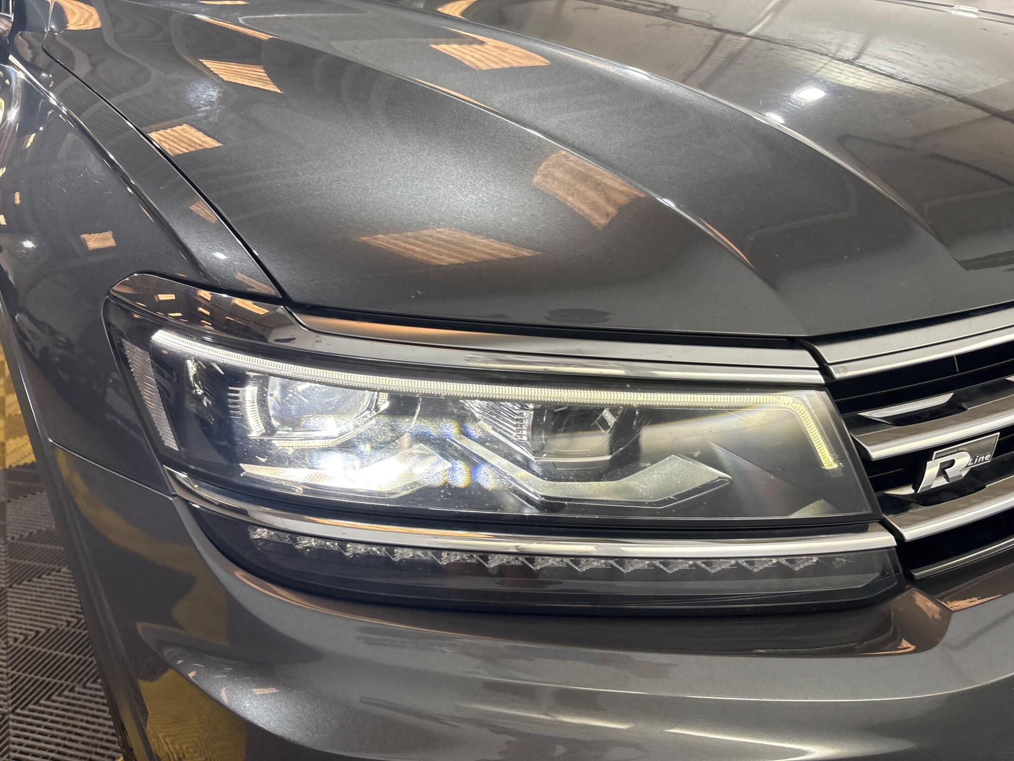Volkswagen Tiguan view 64