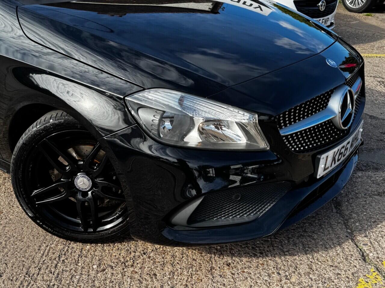 Mercedes-Benz A-Class view 18