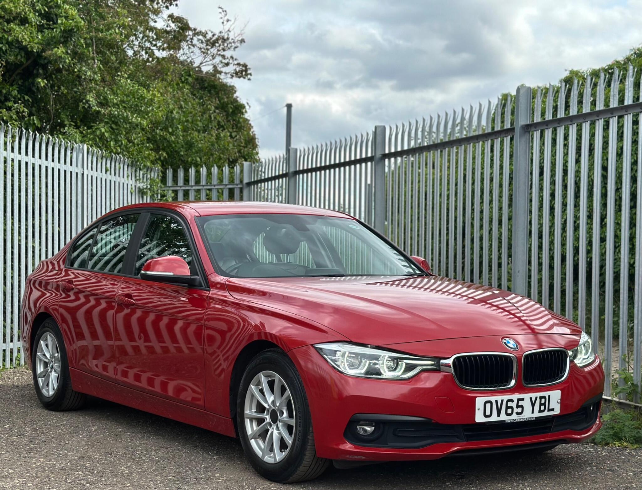 2015 BMW 3 Series image 2