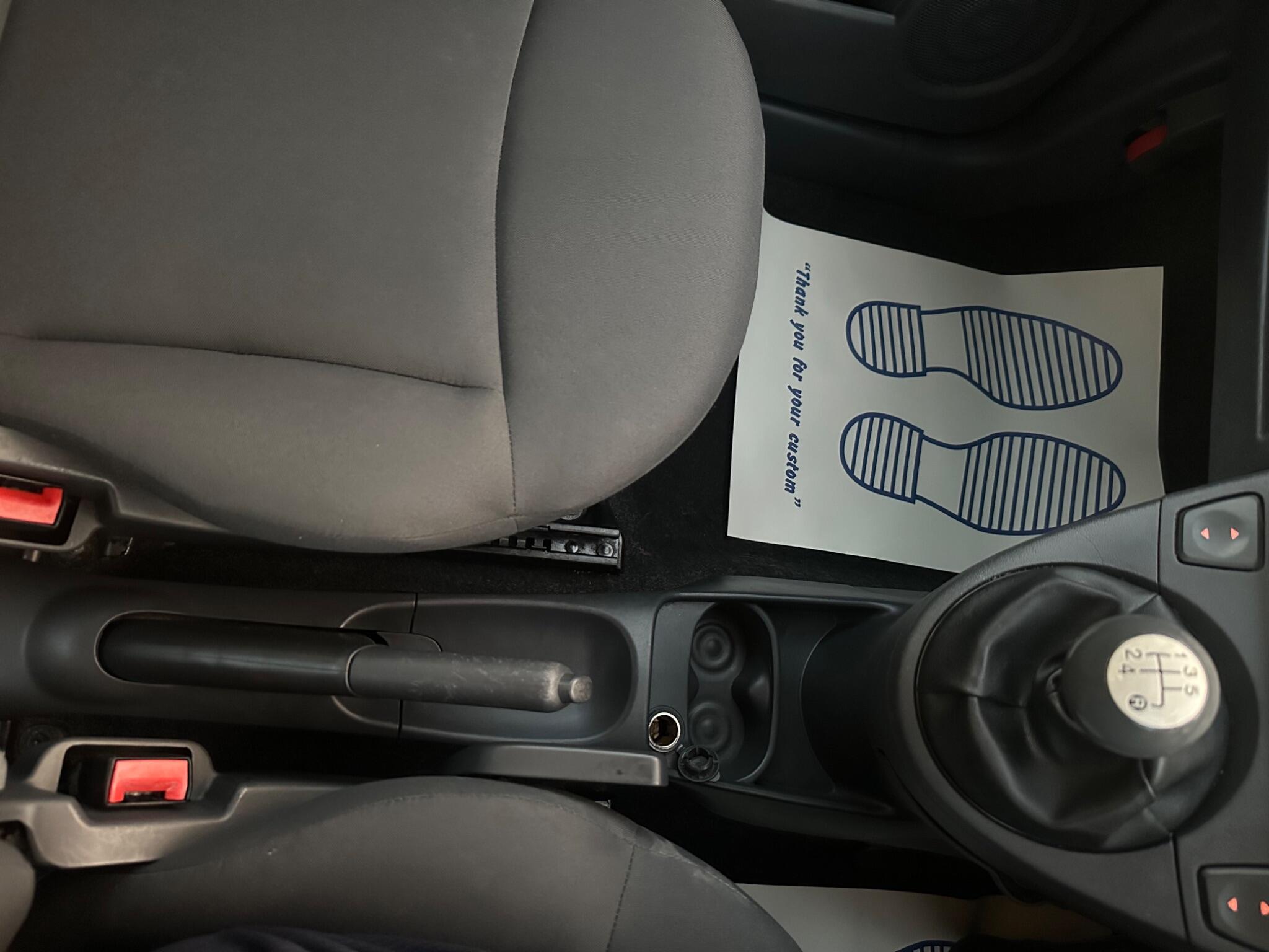Fiat 500 view 19