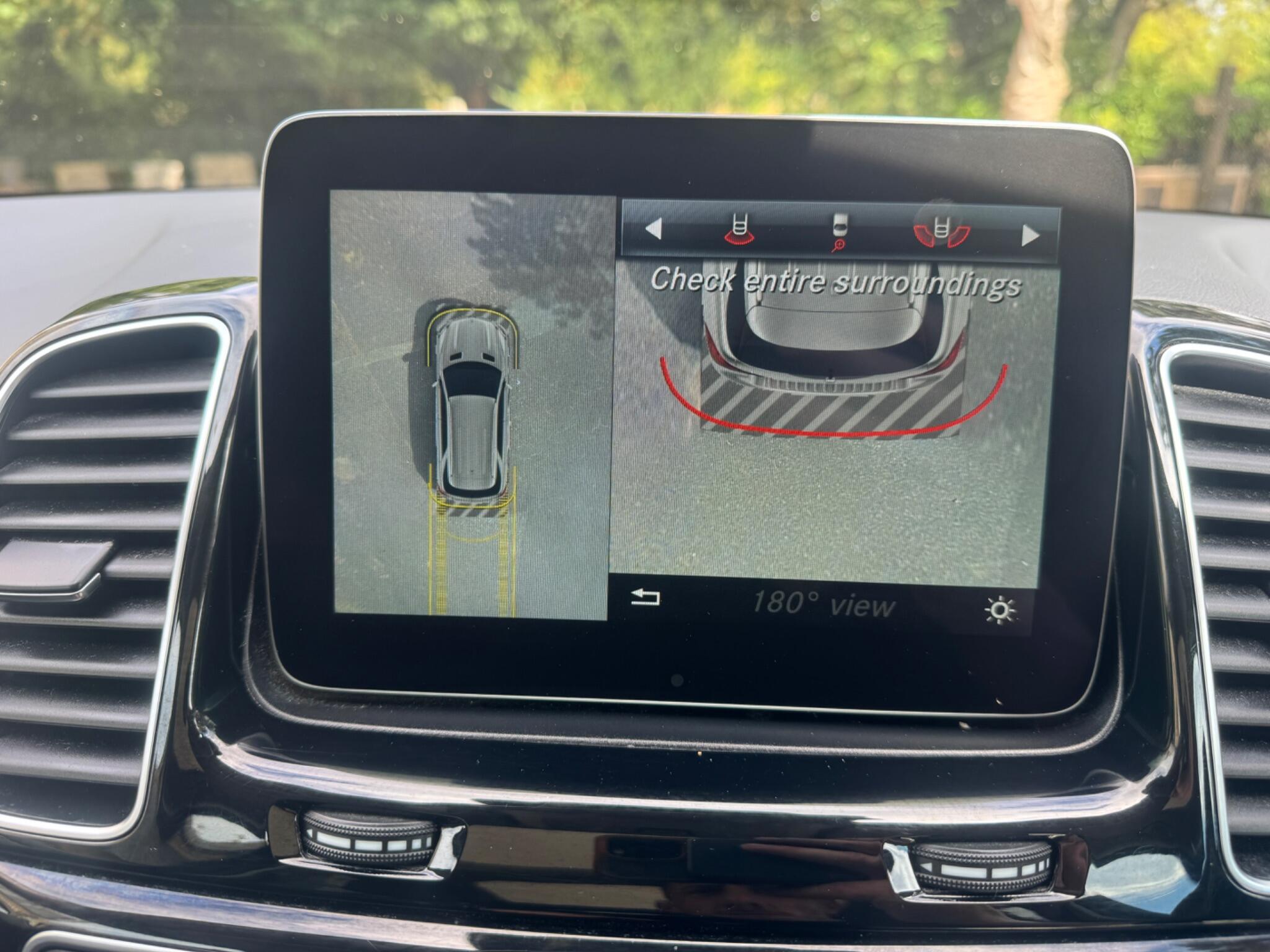Mercedes-Benz Gle view 48