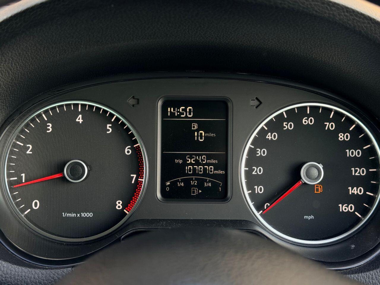 Volkswagen Polo view 32