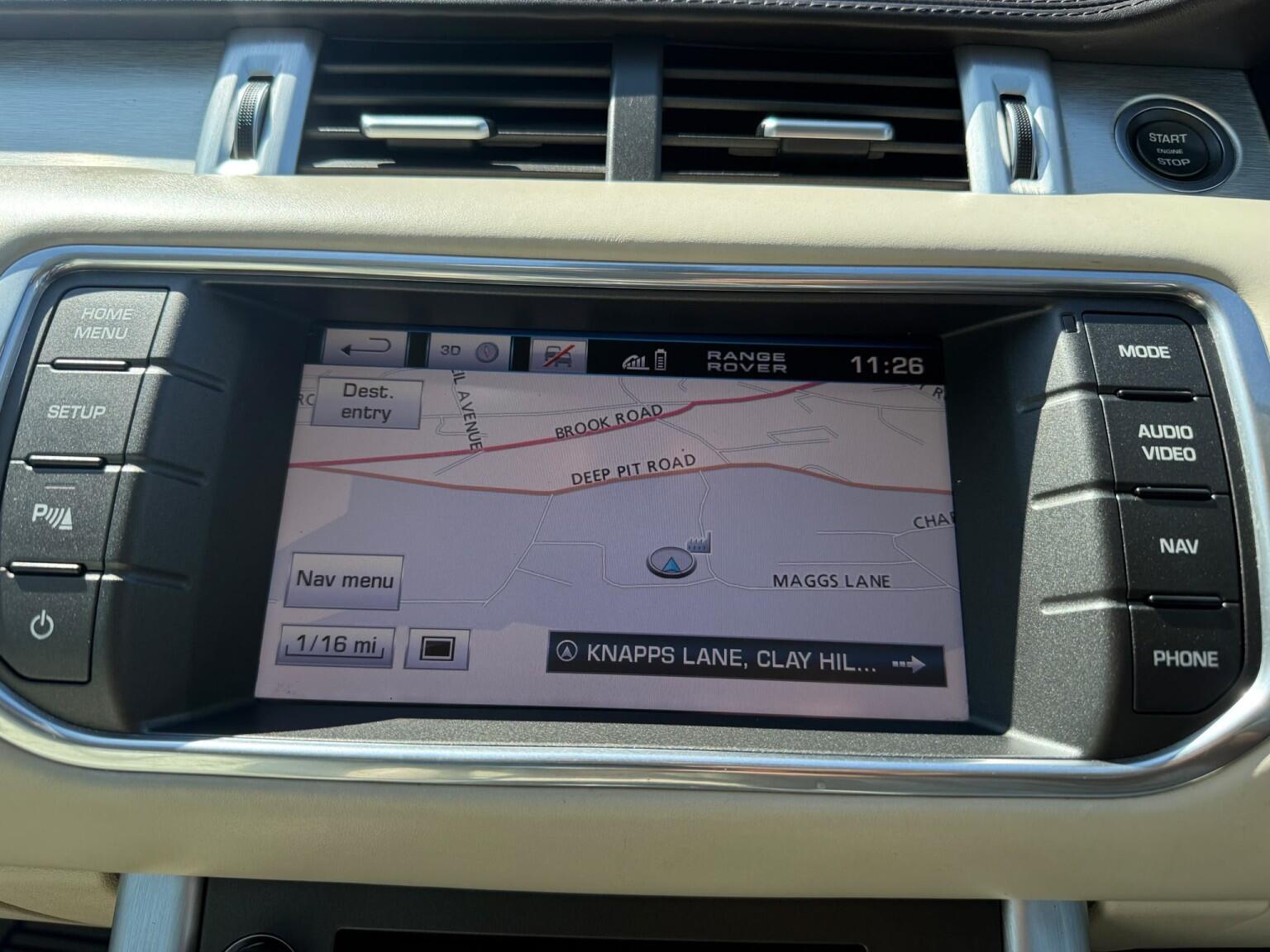 Land Rover Range Rover Evoque view 24
