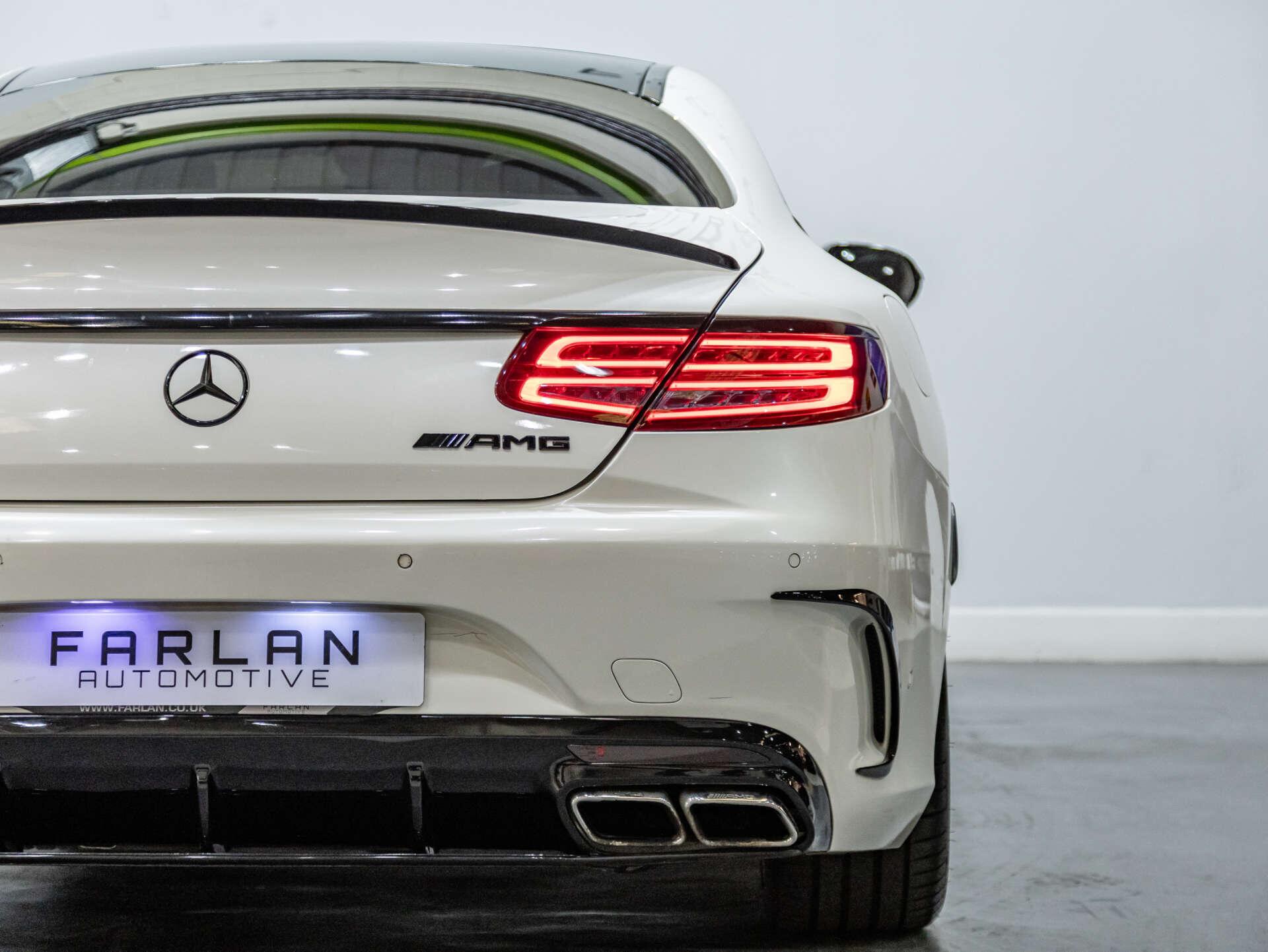 Mercedes-Benz S-Class view 36