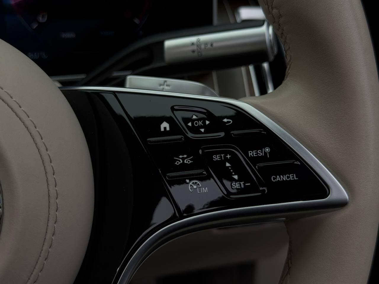 Mercedes-Benz S-Class view 56