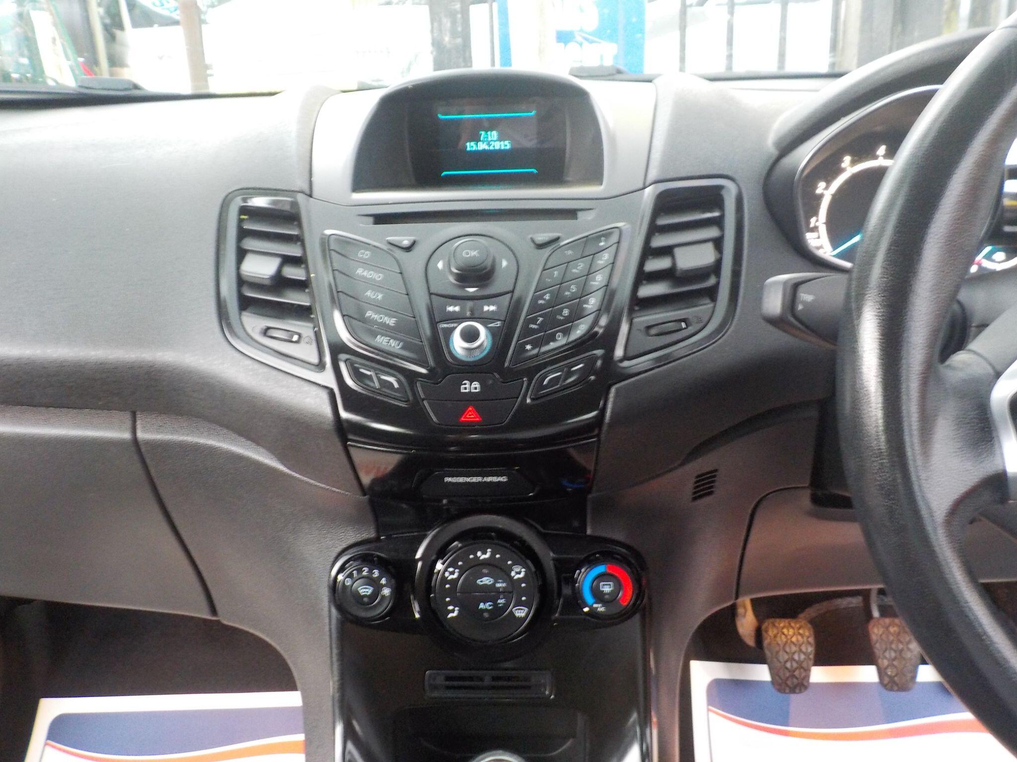Ford Fiesta 1.25 Zetec Euro 5 5dr