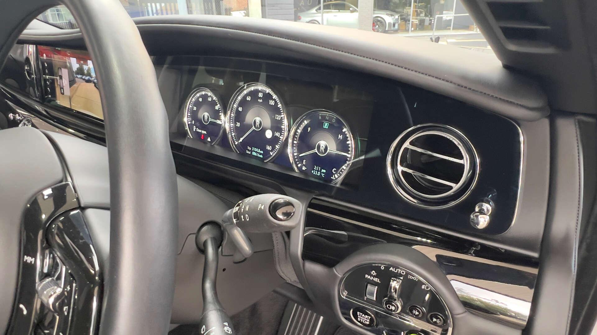 Rolls-Royce Ghost view 57