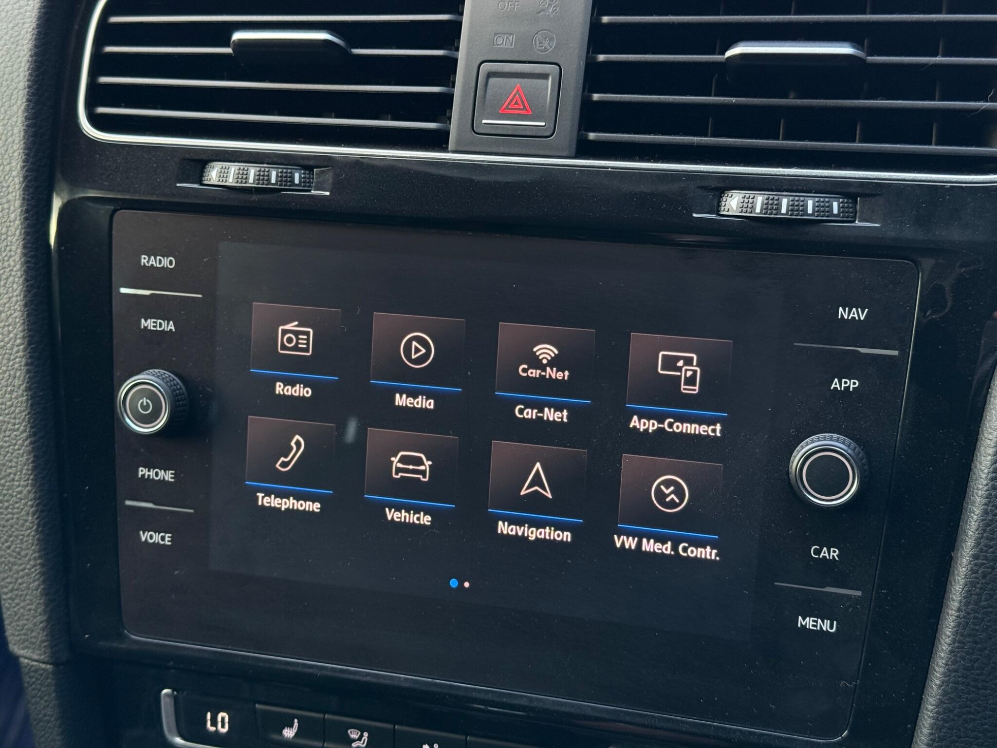Volkswagen Golf view 33