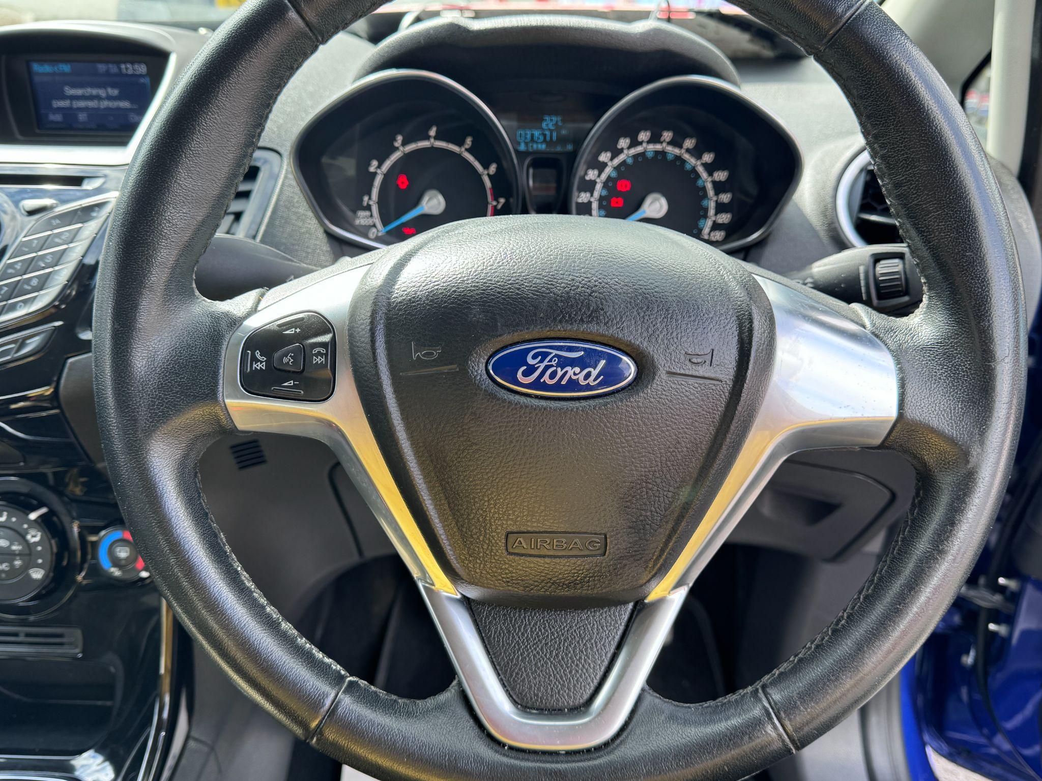 2016 Ford Fiesta image 48