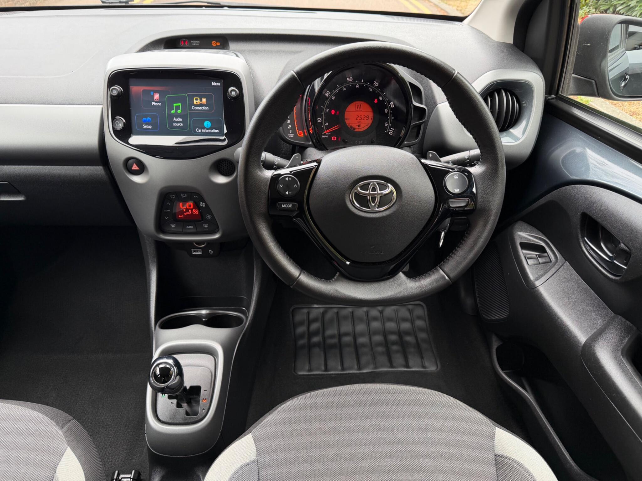 Toyota Aygo view 40