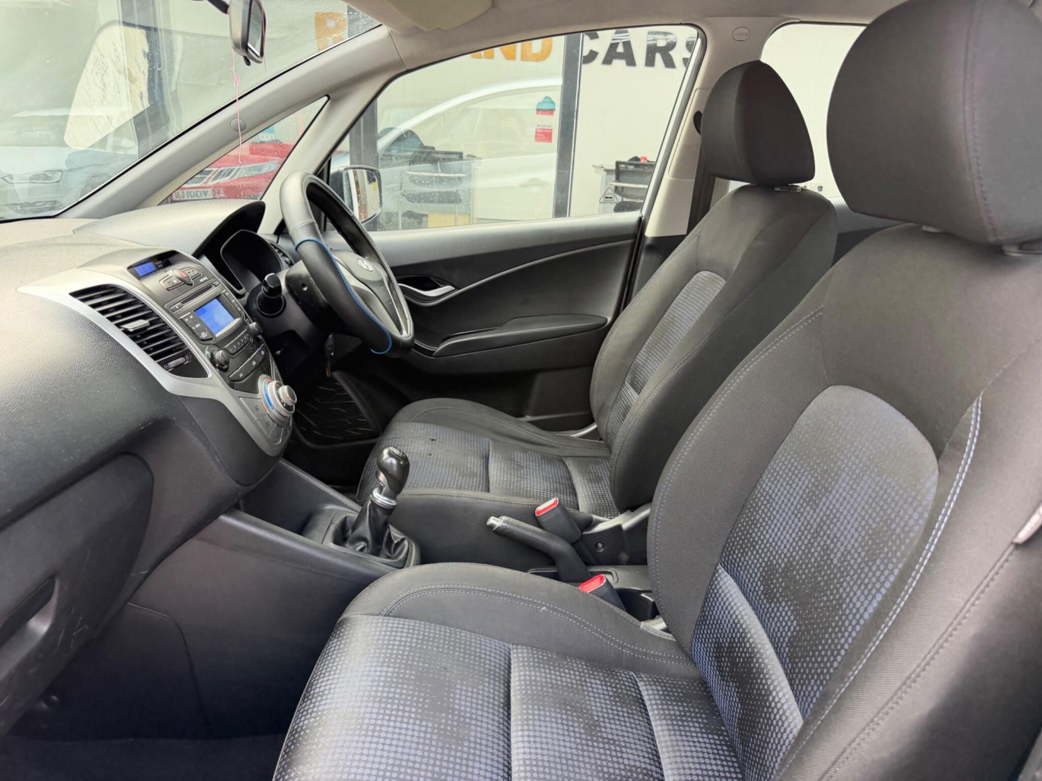 Hyundai Ix20 view 15