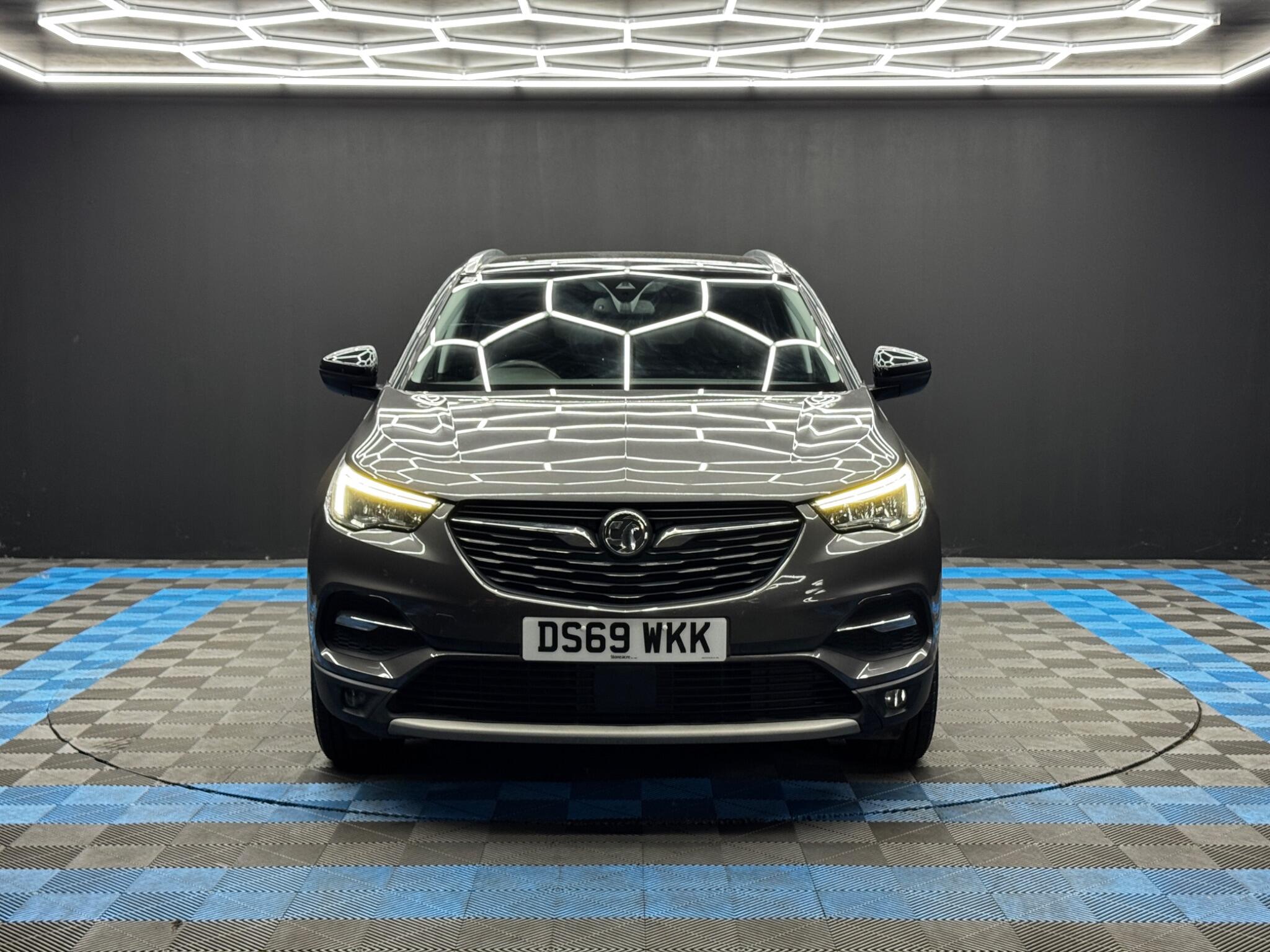 Vauxhall Grandland X view 2