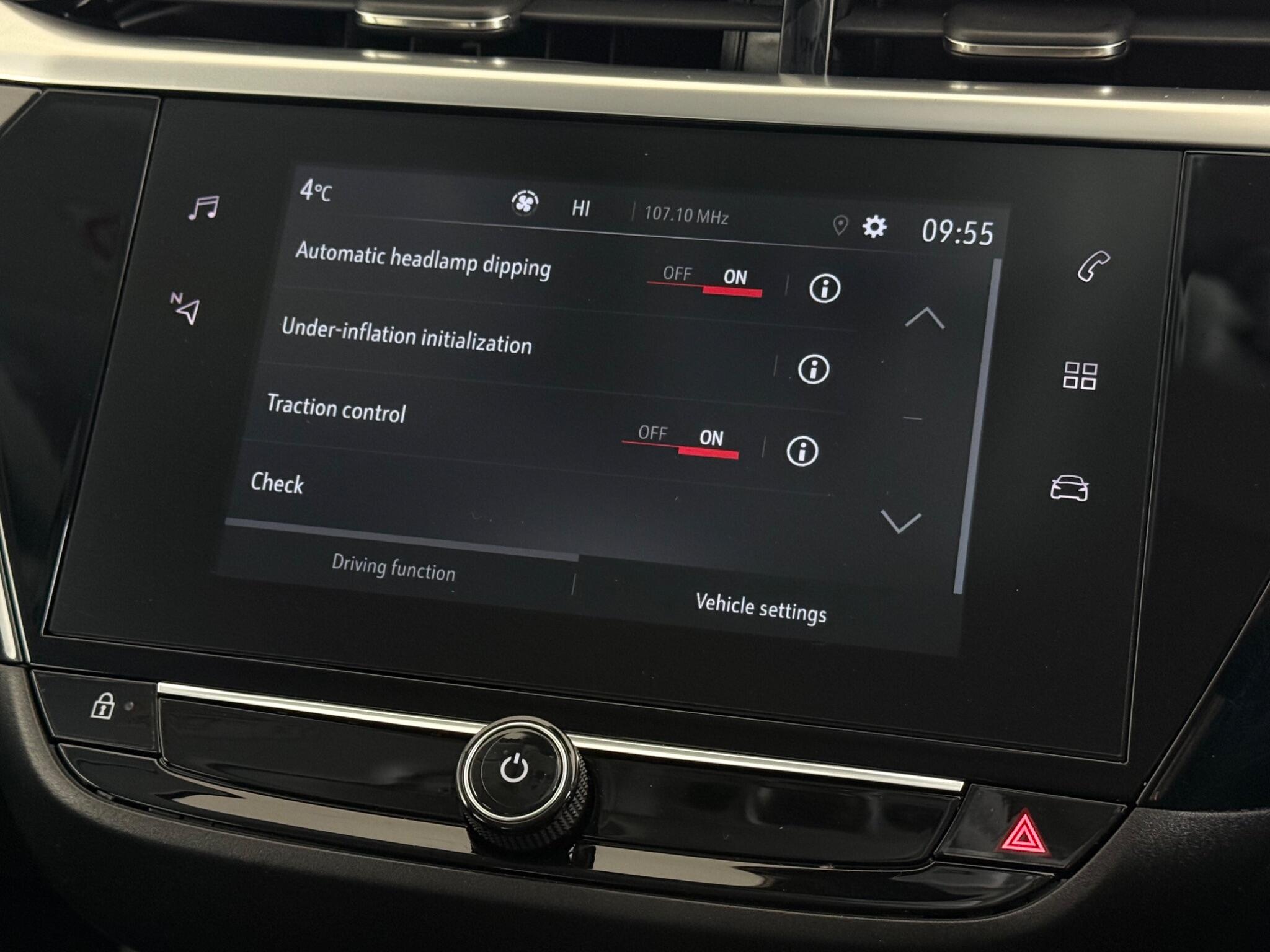 Vauxhall Corsa view 25