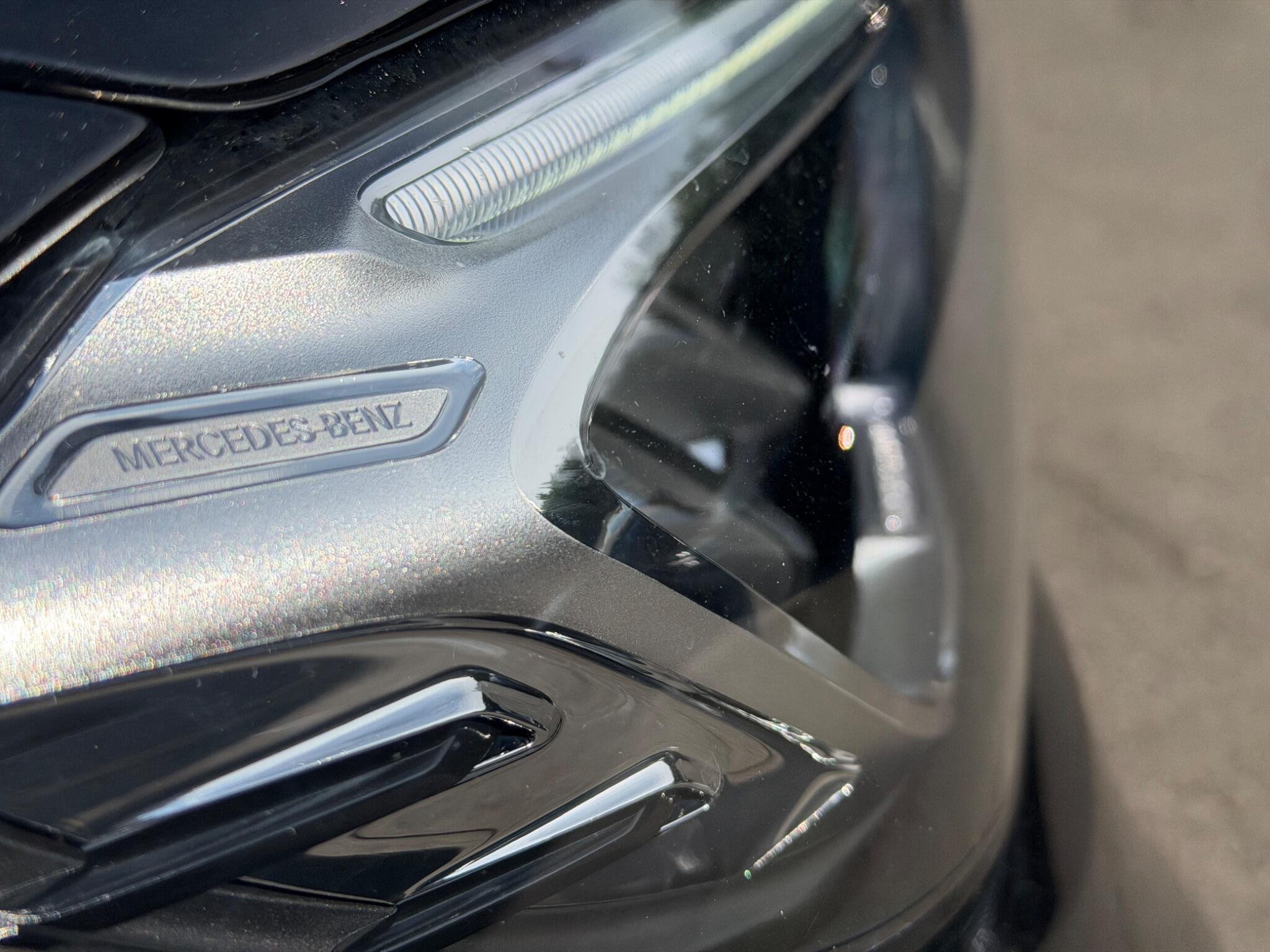 Mercedes-Benz GLC view 29
