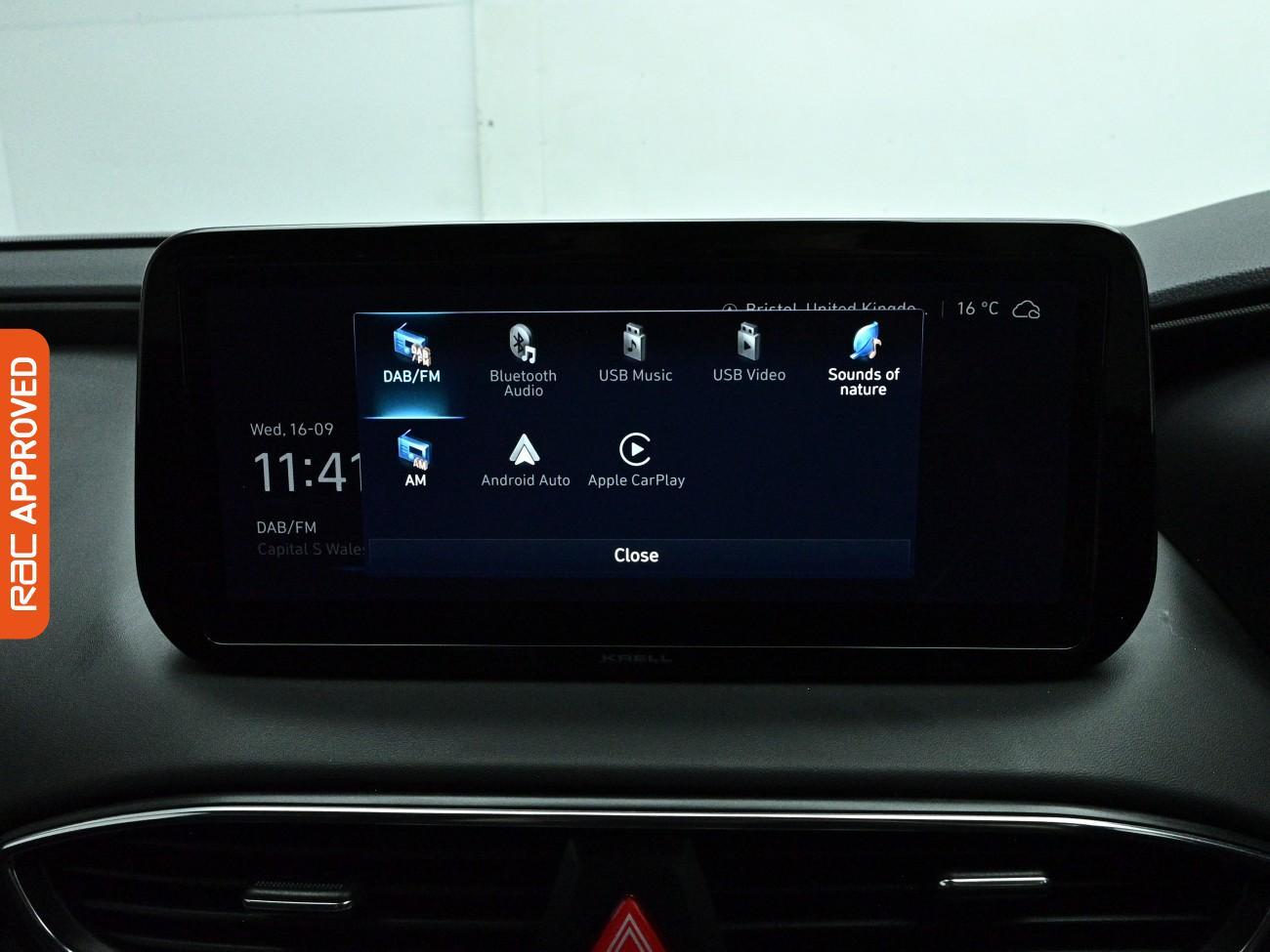 Hyundai Santa Fe view 18