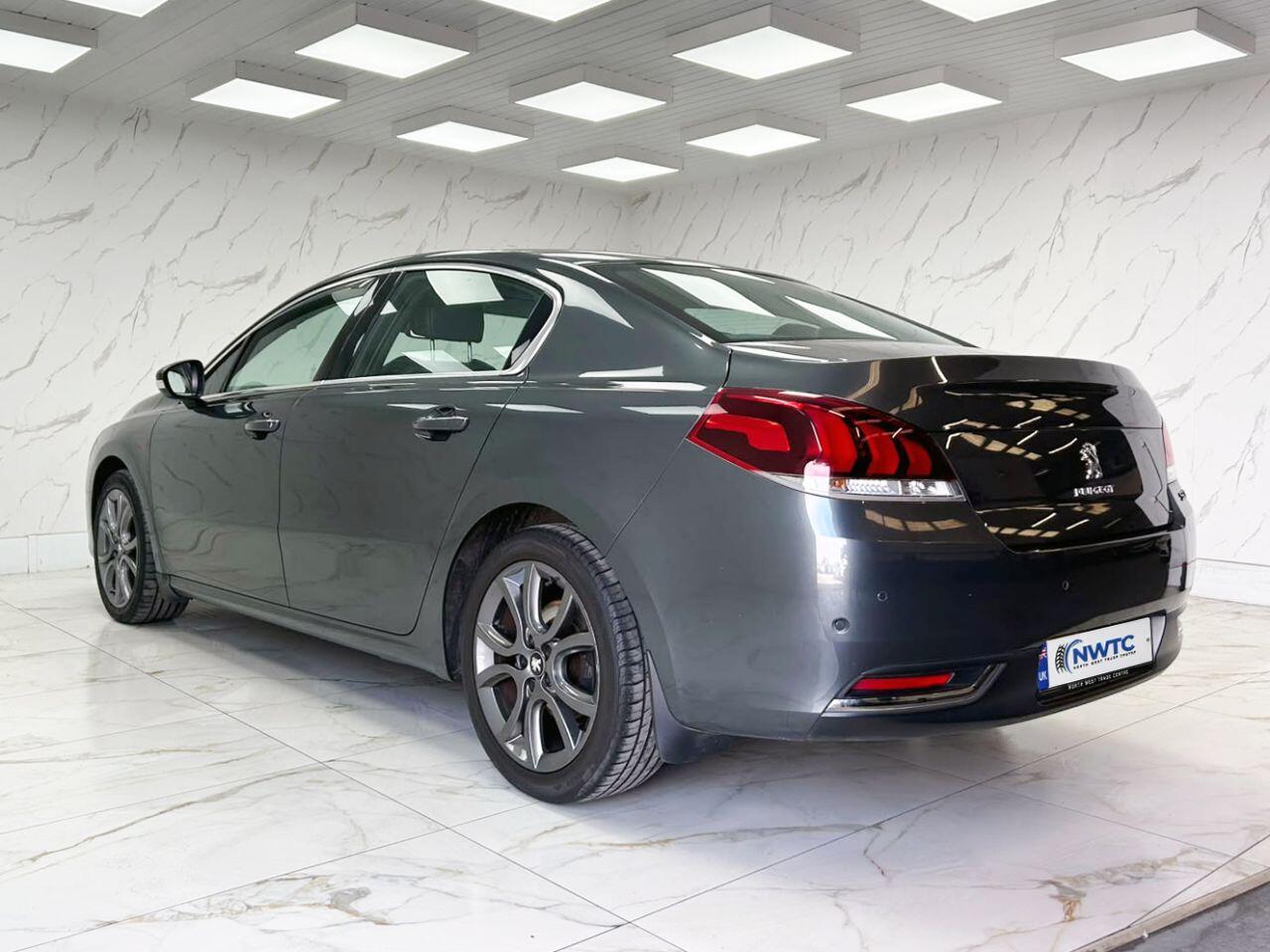 Peugeot 508 view 8