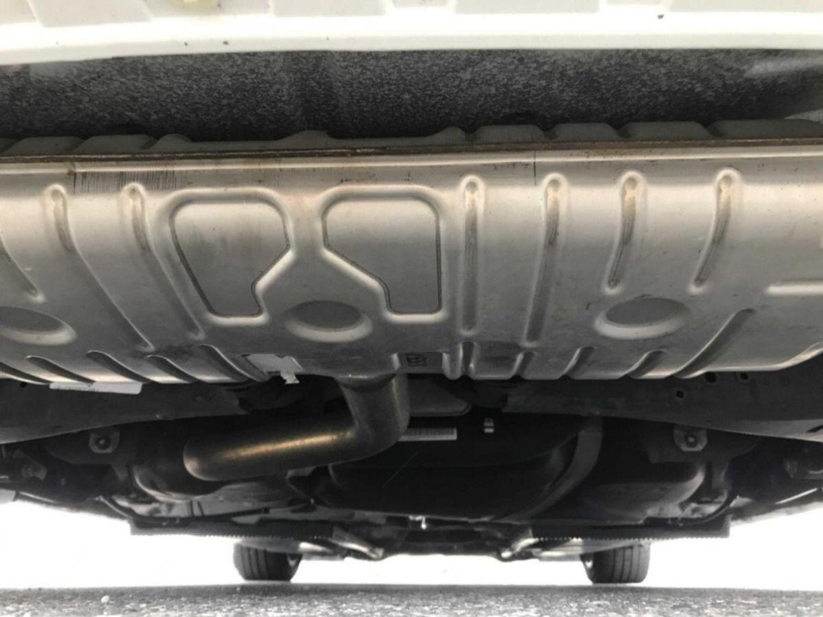 Volkswagen Beetle view 32
