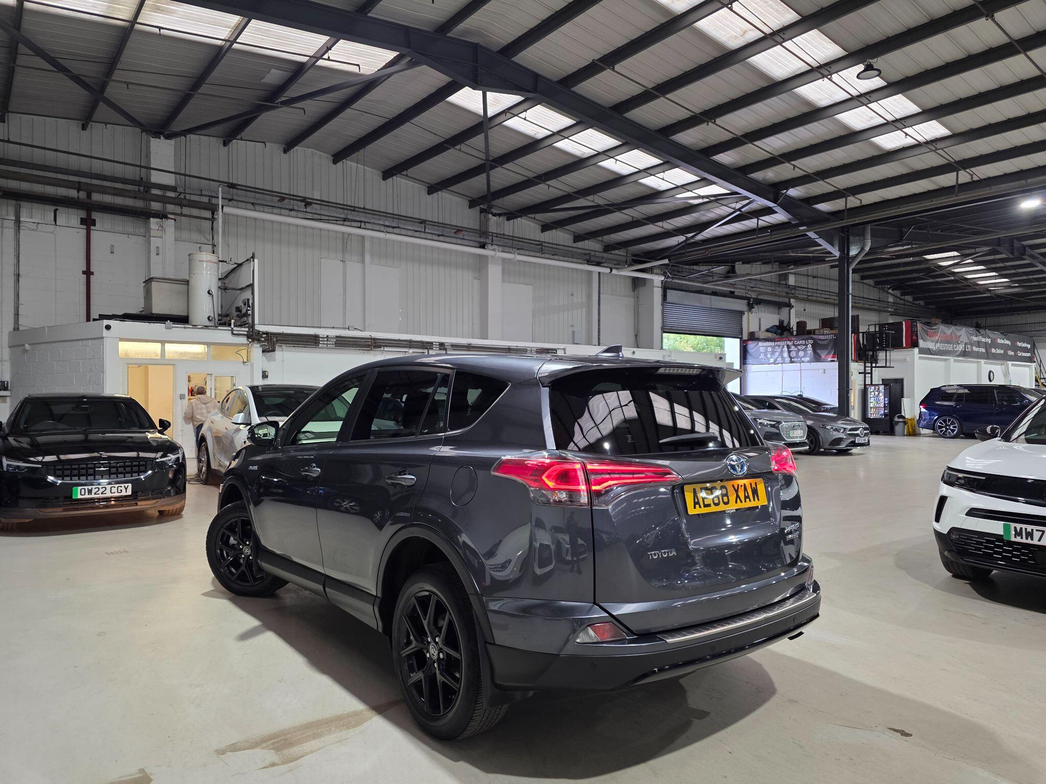 Toyota Rav4 view 28