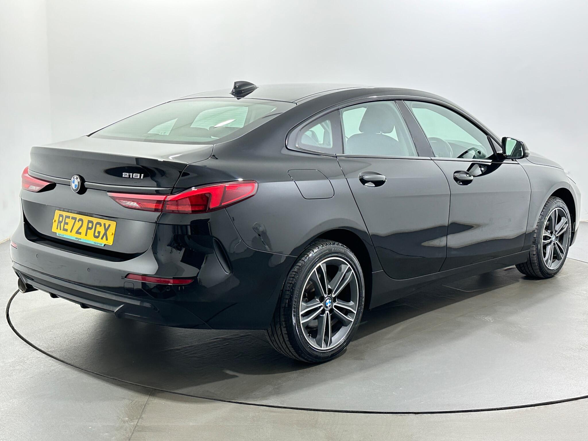 BMW 2 Series view 8