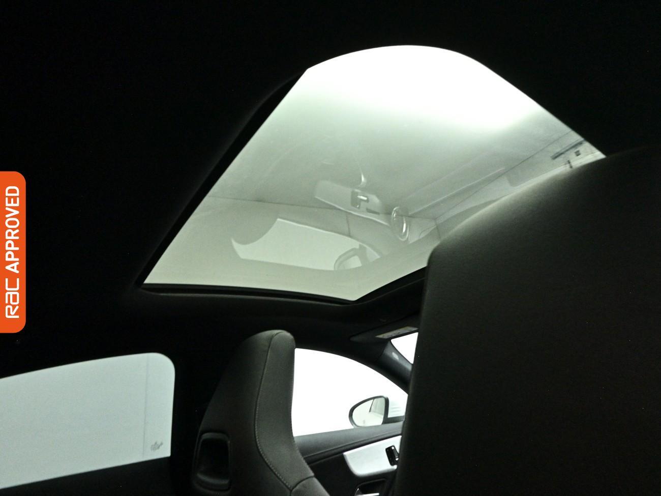 Mercedes-Benz CLA view 14