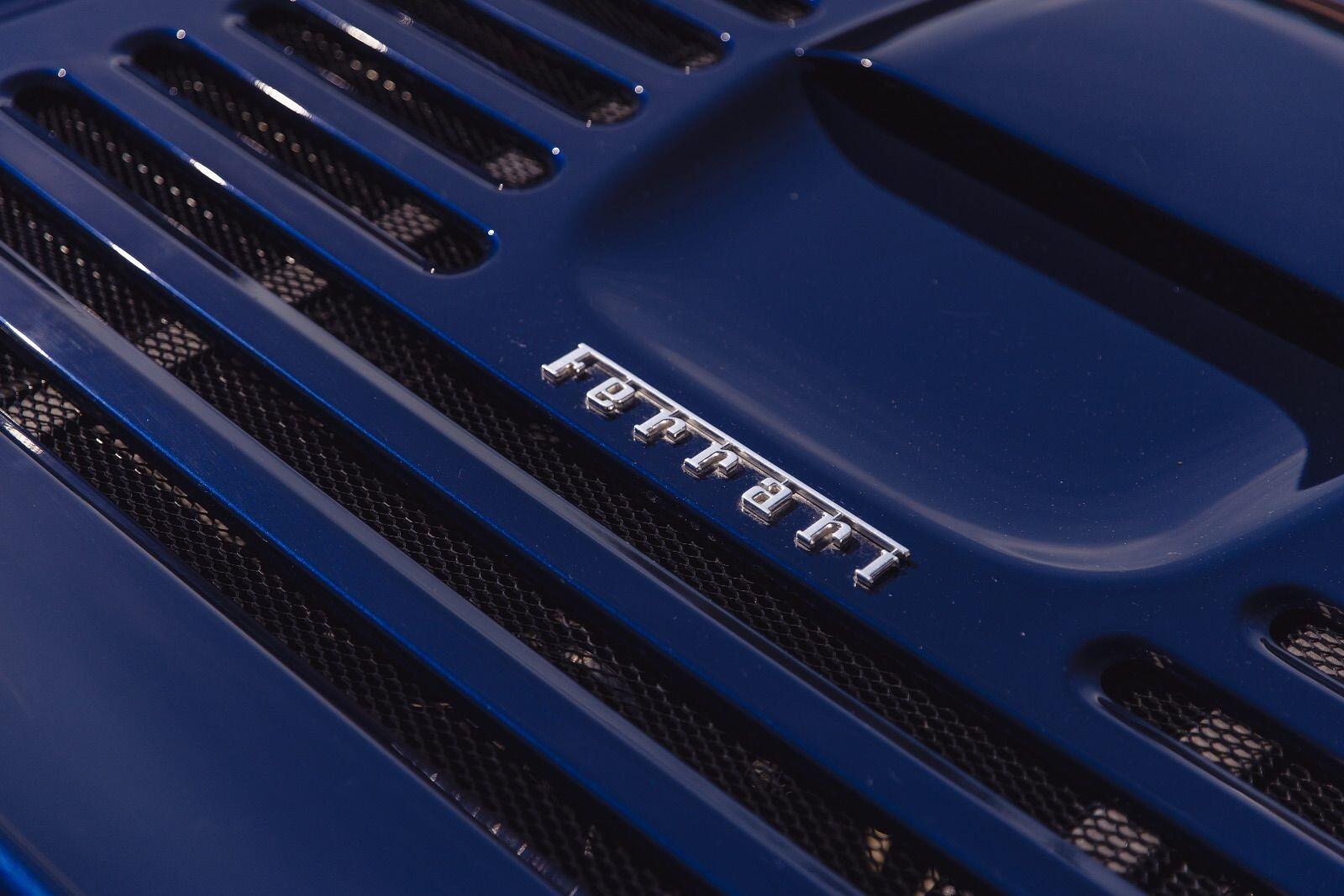 Ferrari F355 view 28
