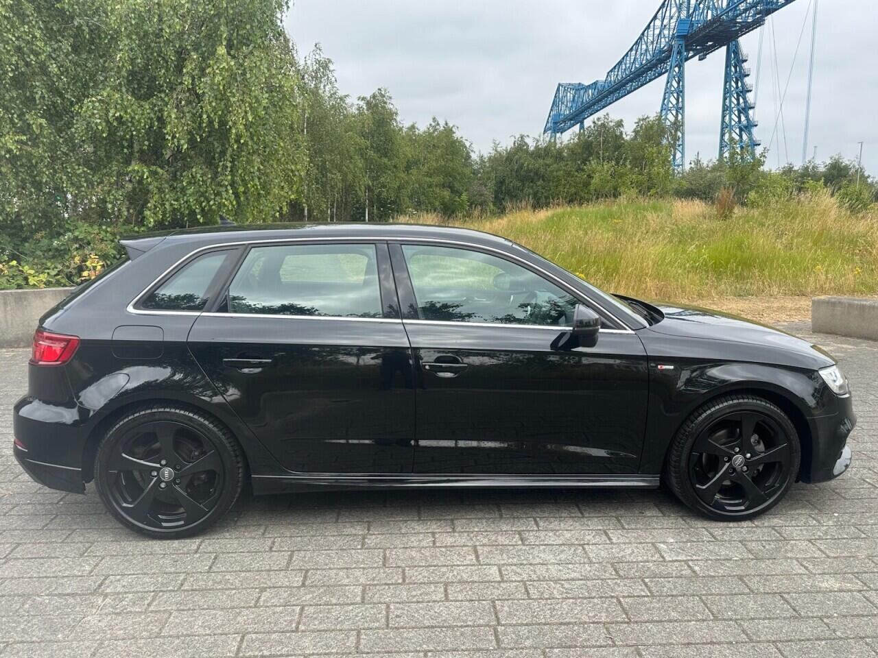 Audi A3 view 8