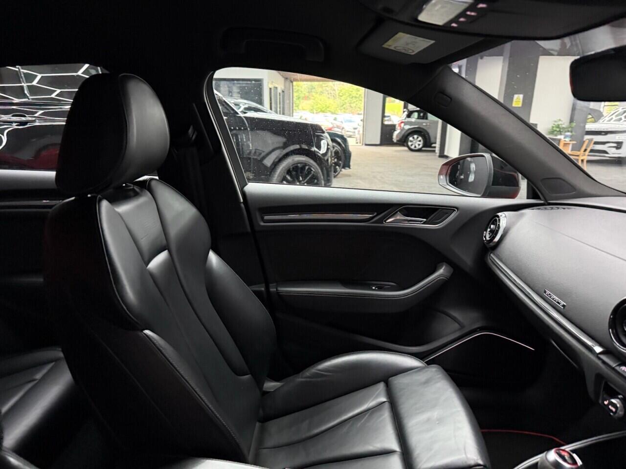 Audi RS3 view 42