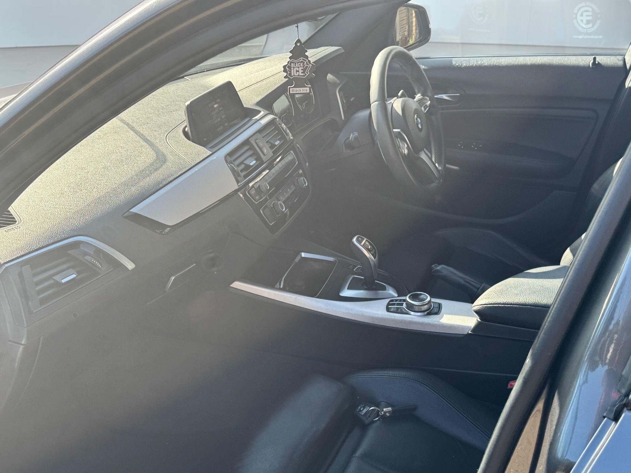 BMW 1 Series view 38