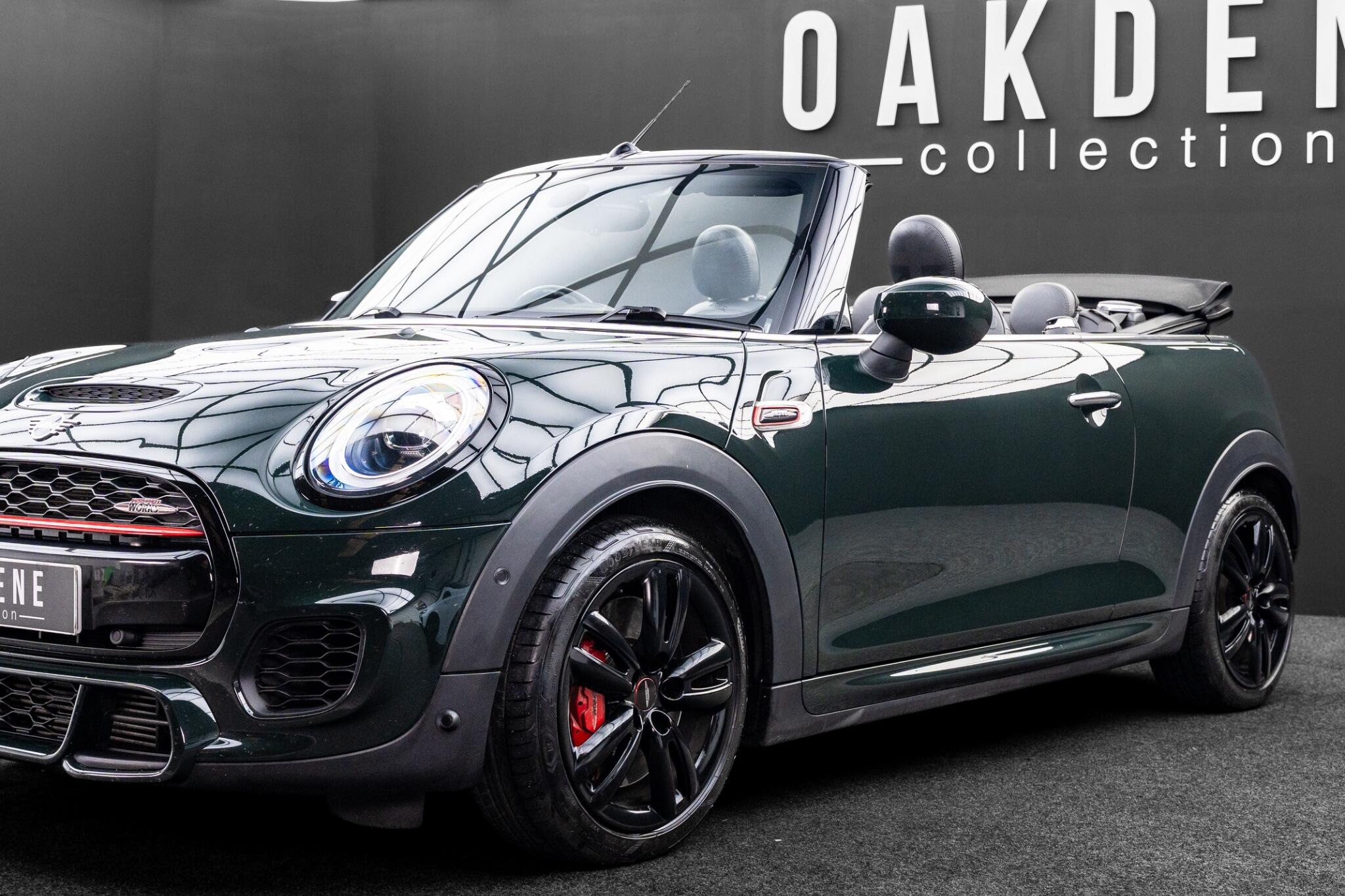 MINI Convertible view 24
