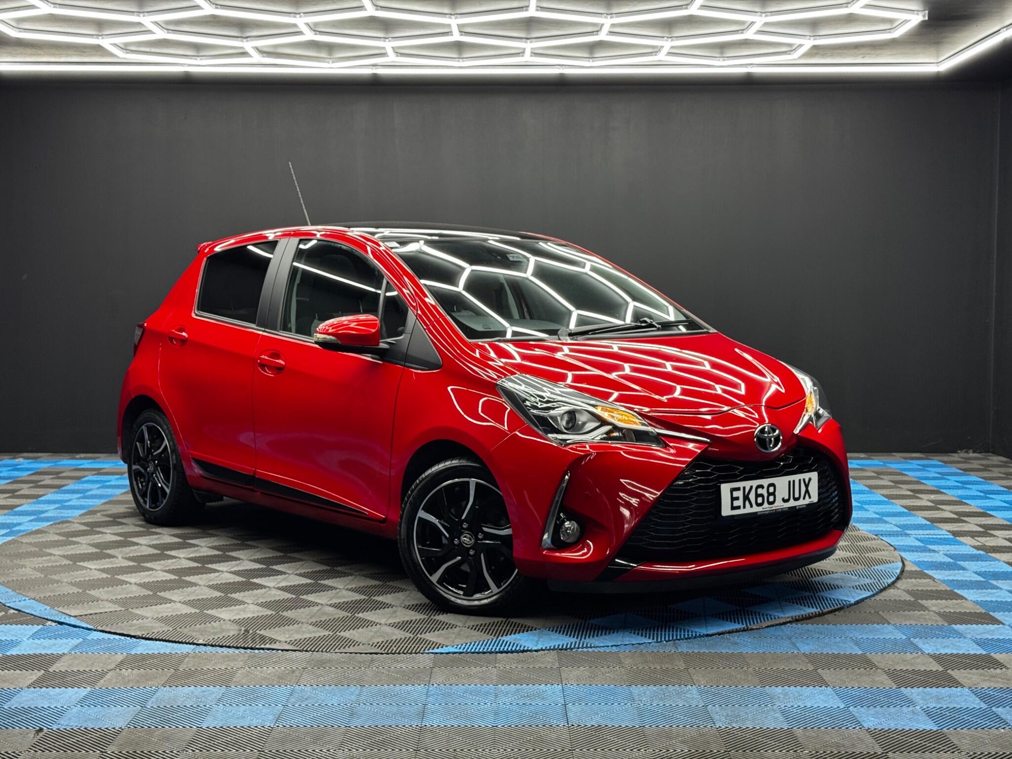 2018 Toyota Yaris in Red for sale