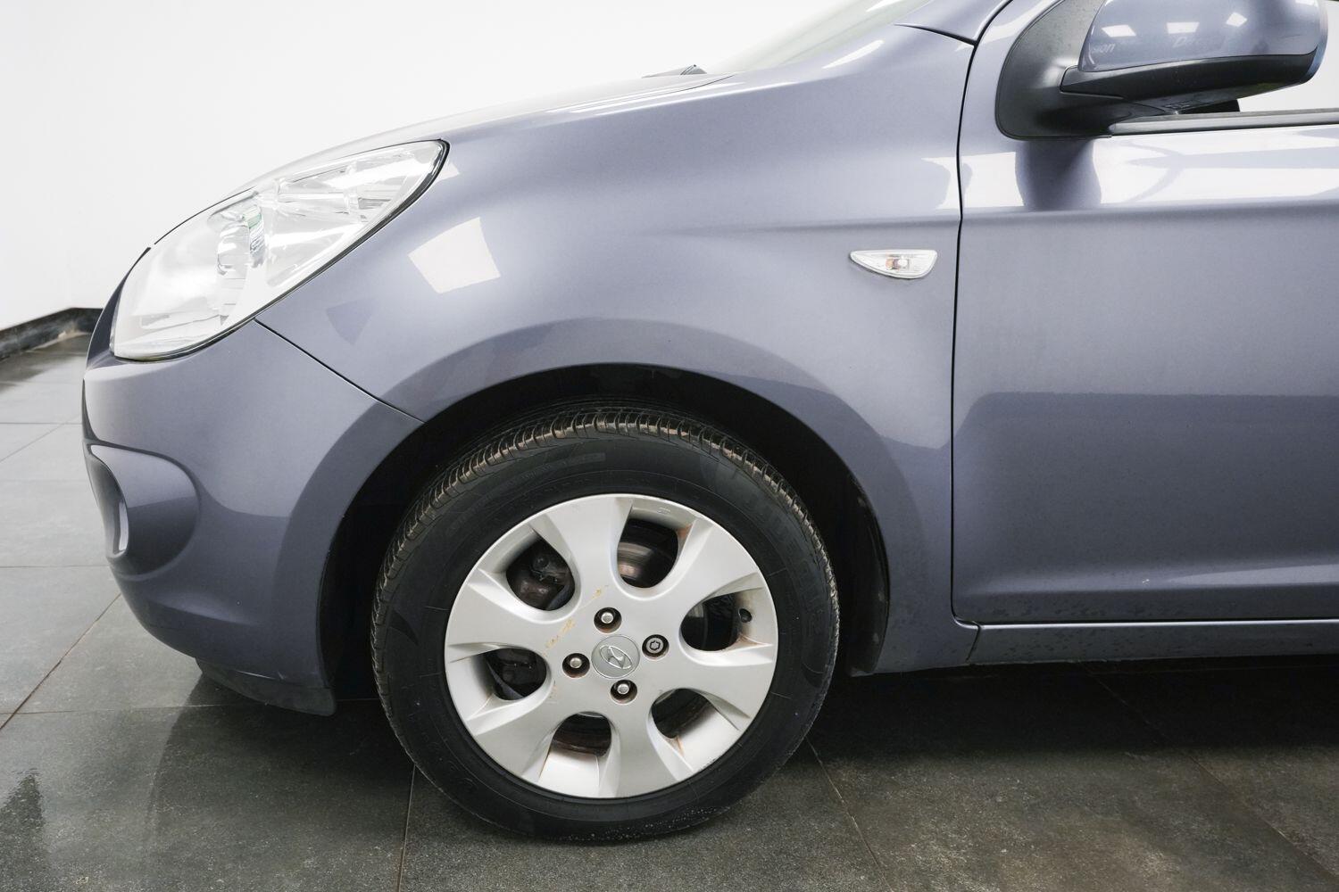 Hyundai I20 view 5
