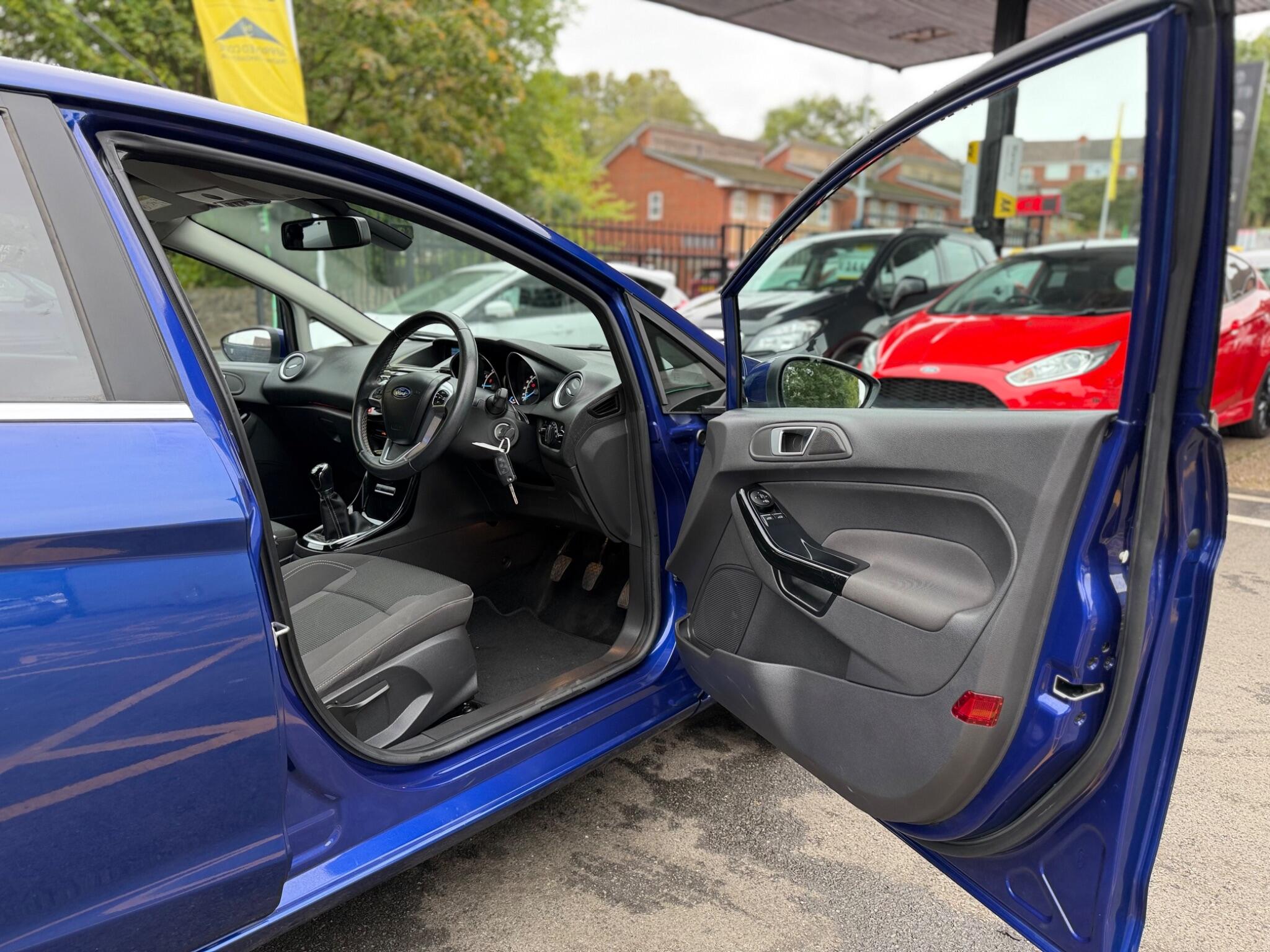 Ford Fiesta view 18