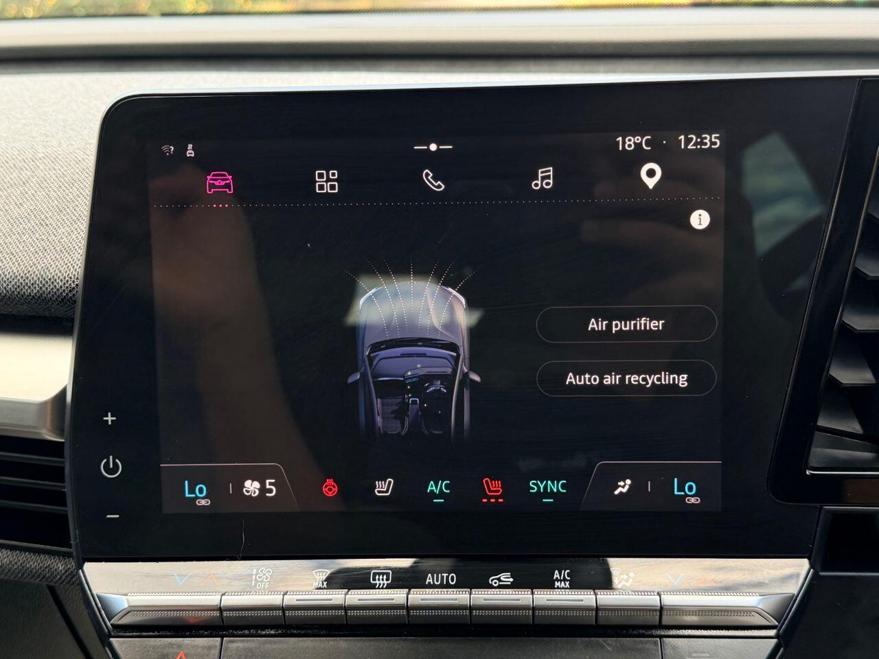 Renault Megane E-Tech view 46