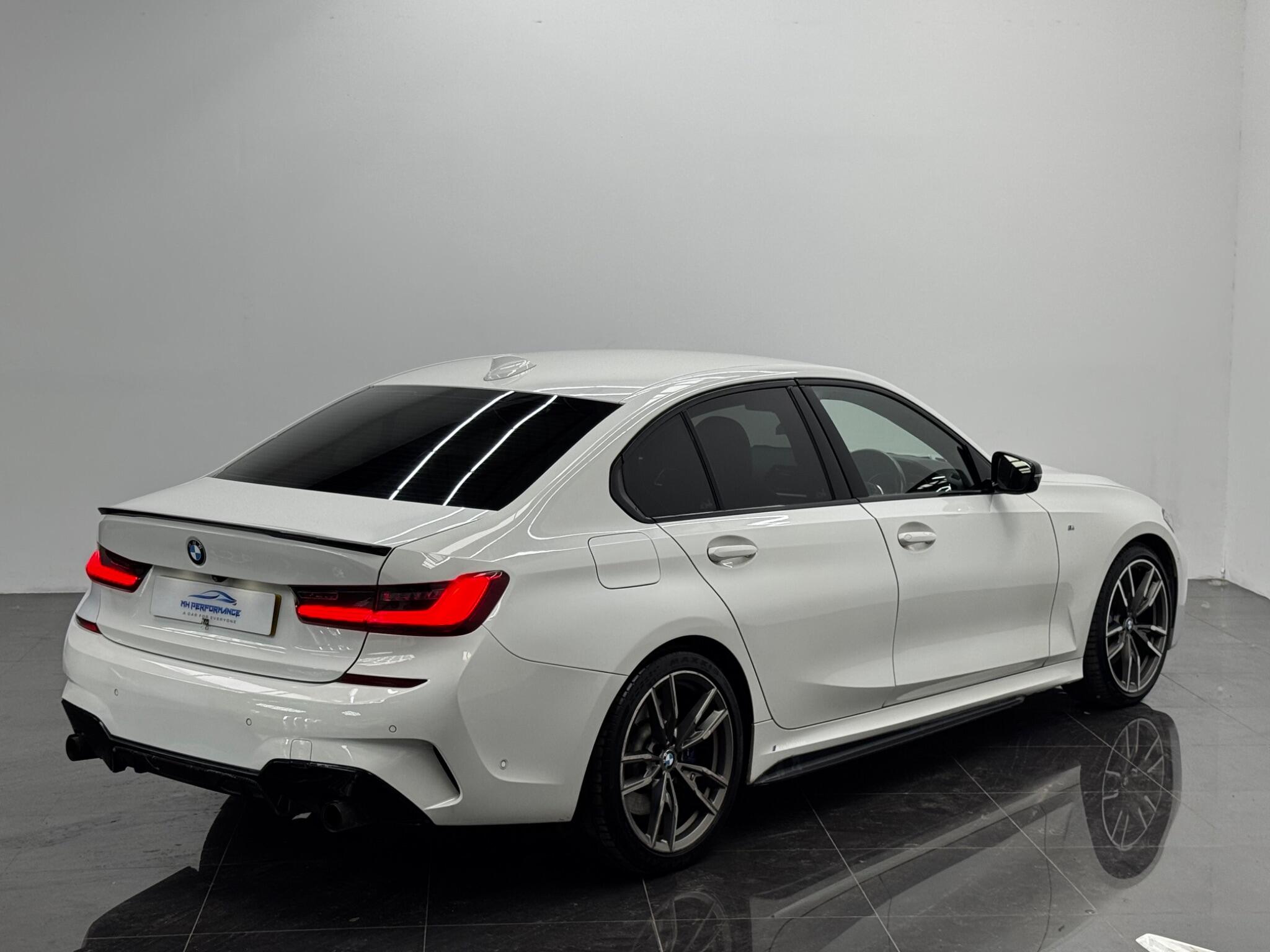 BMW 3 Series view 49