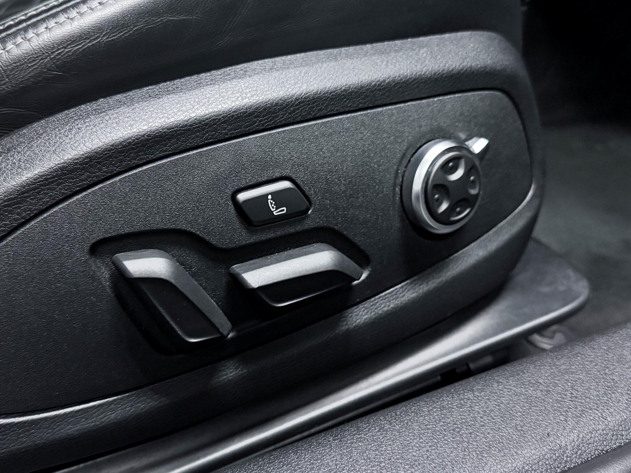 Audi S4 view 19