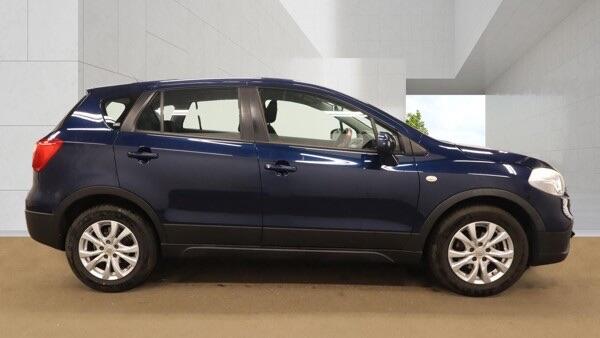 Suzuki SX4 S-Cross view 10