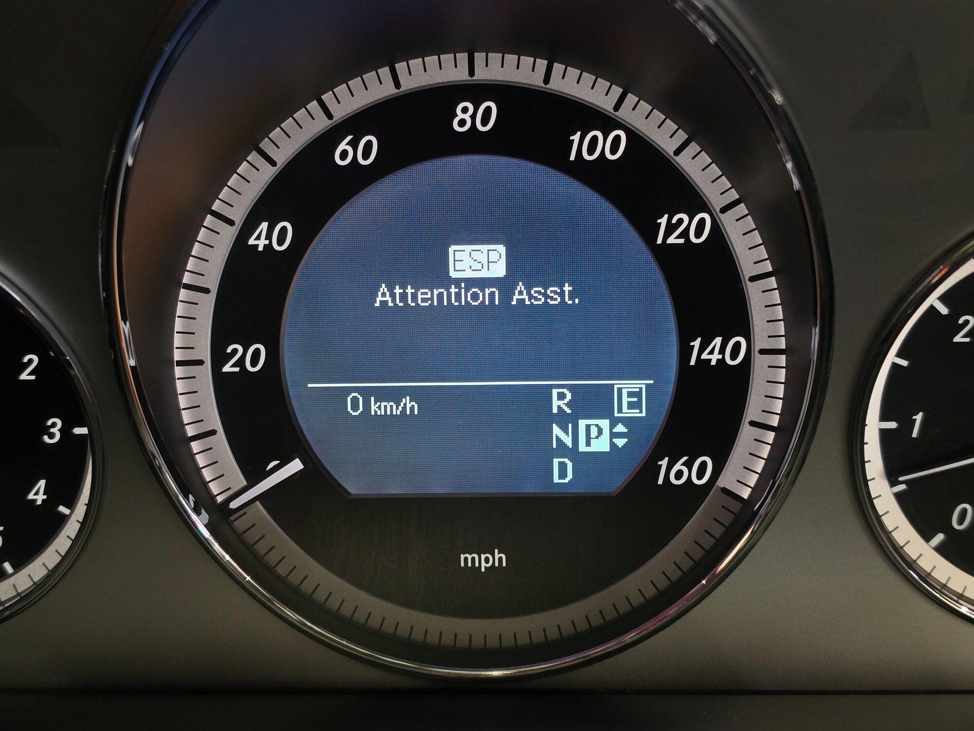 Mercedes-Benz E-Class view 105
